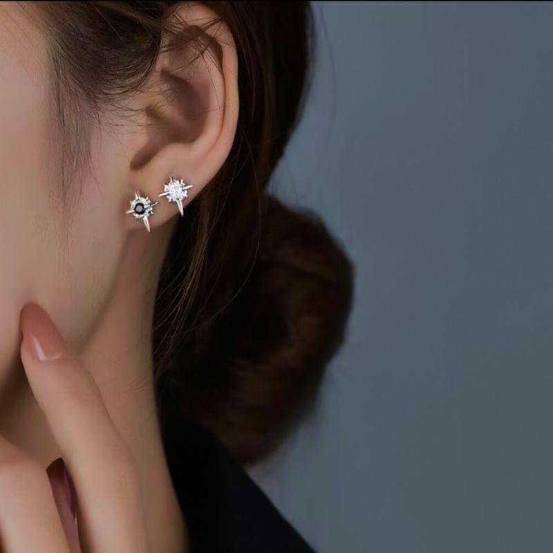 Star Rhinestone Ear Stud Product Image