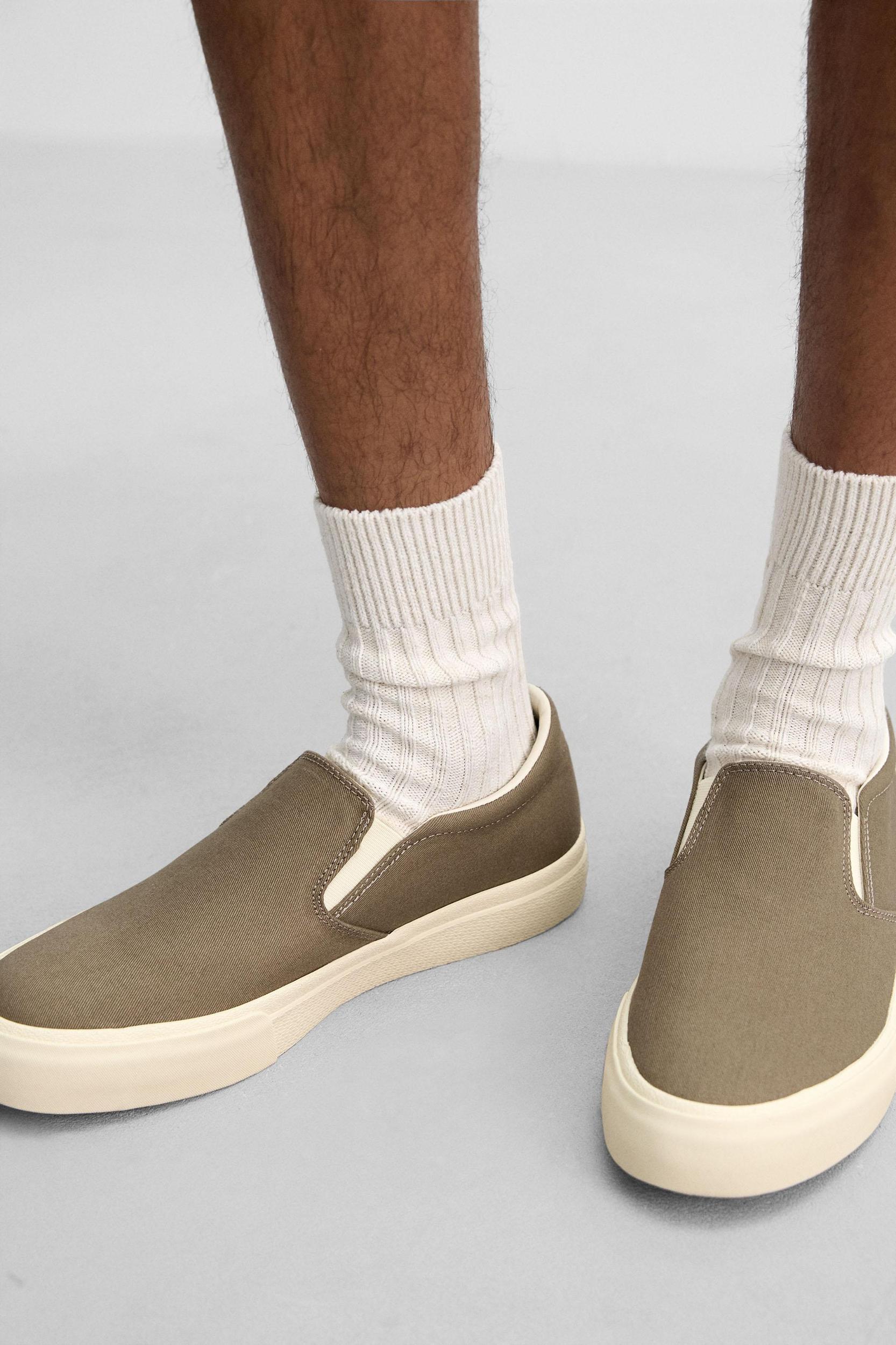 RIBBED SHORT SOCKS Product Image