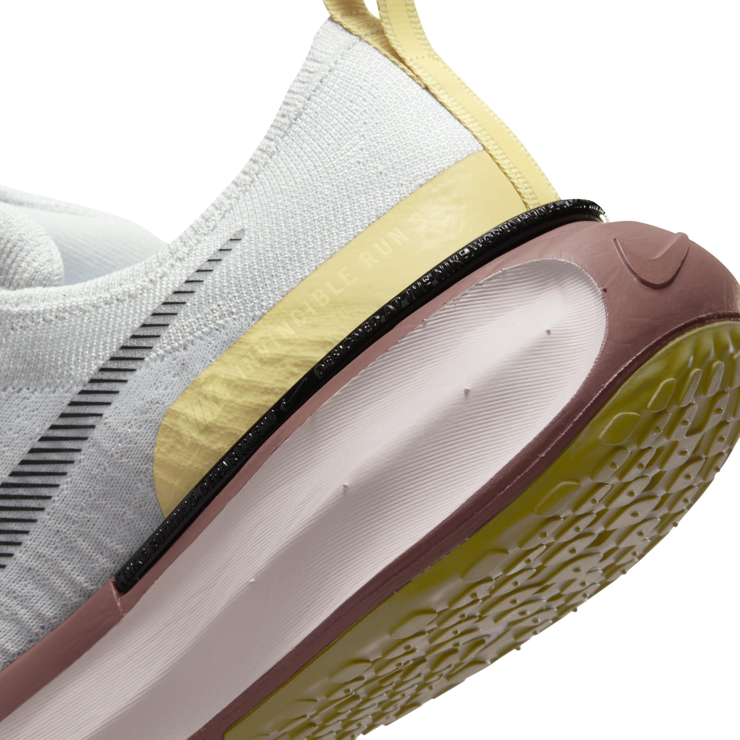 Nike Womens Invincible 3 Road Running Shoes (Extra Wide) Product Image