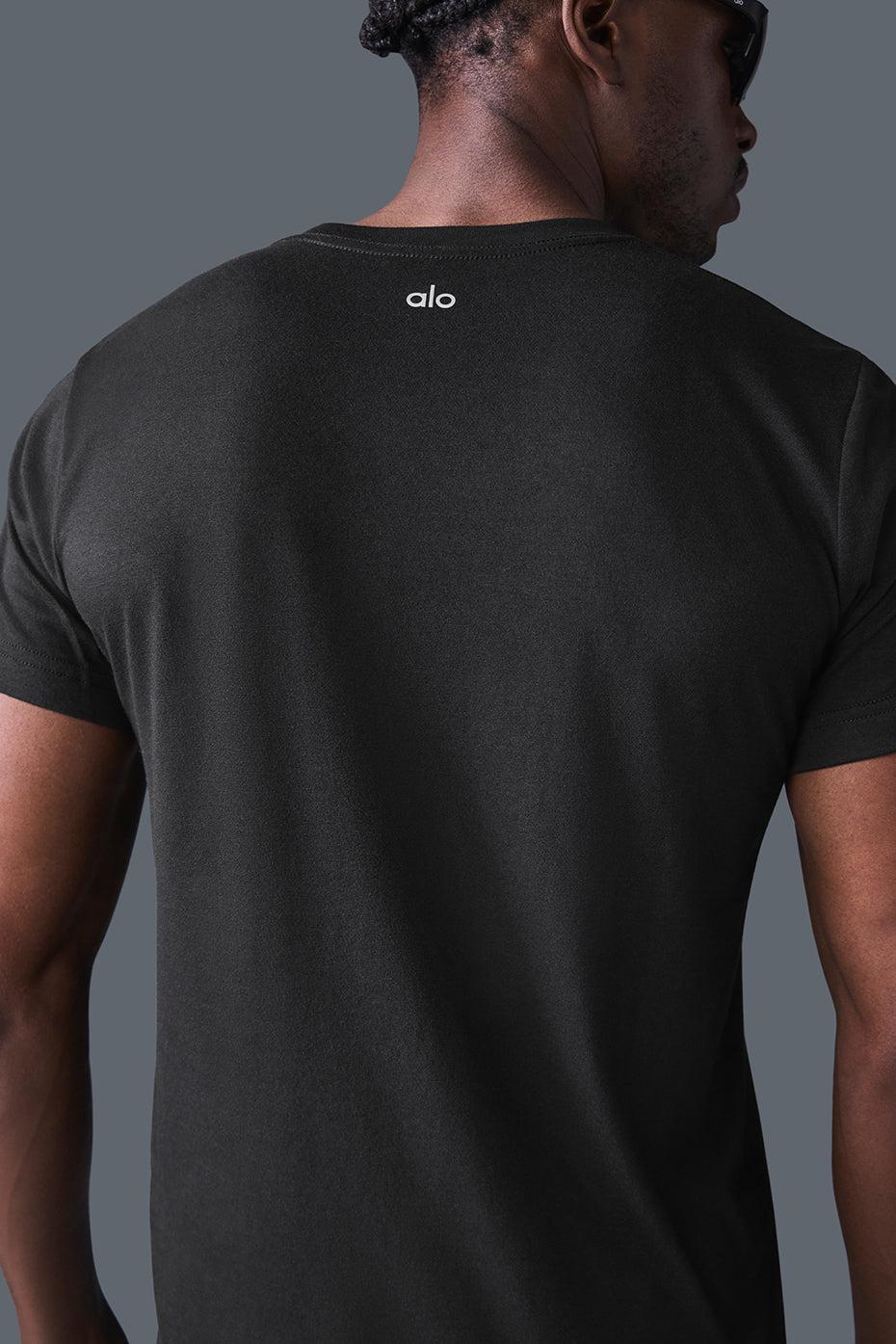 Triumph Tee - Black Male Product Image