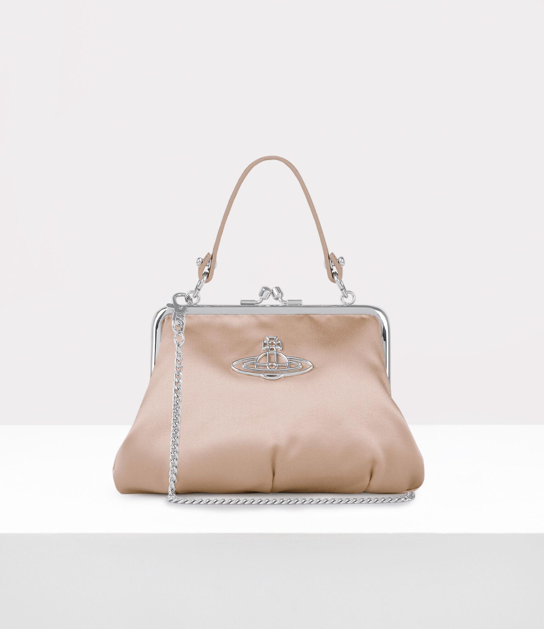 Granny Frame Purse Product Image