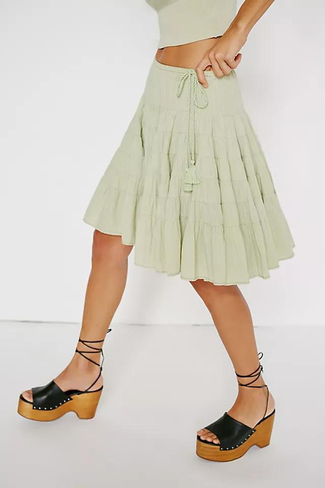 Many Layers Solid Midi Skirt Product Image