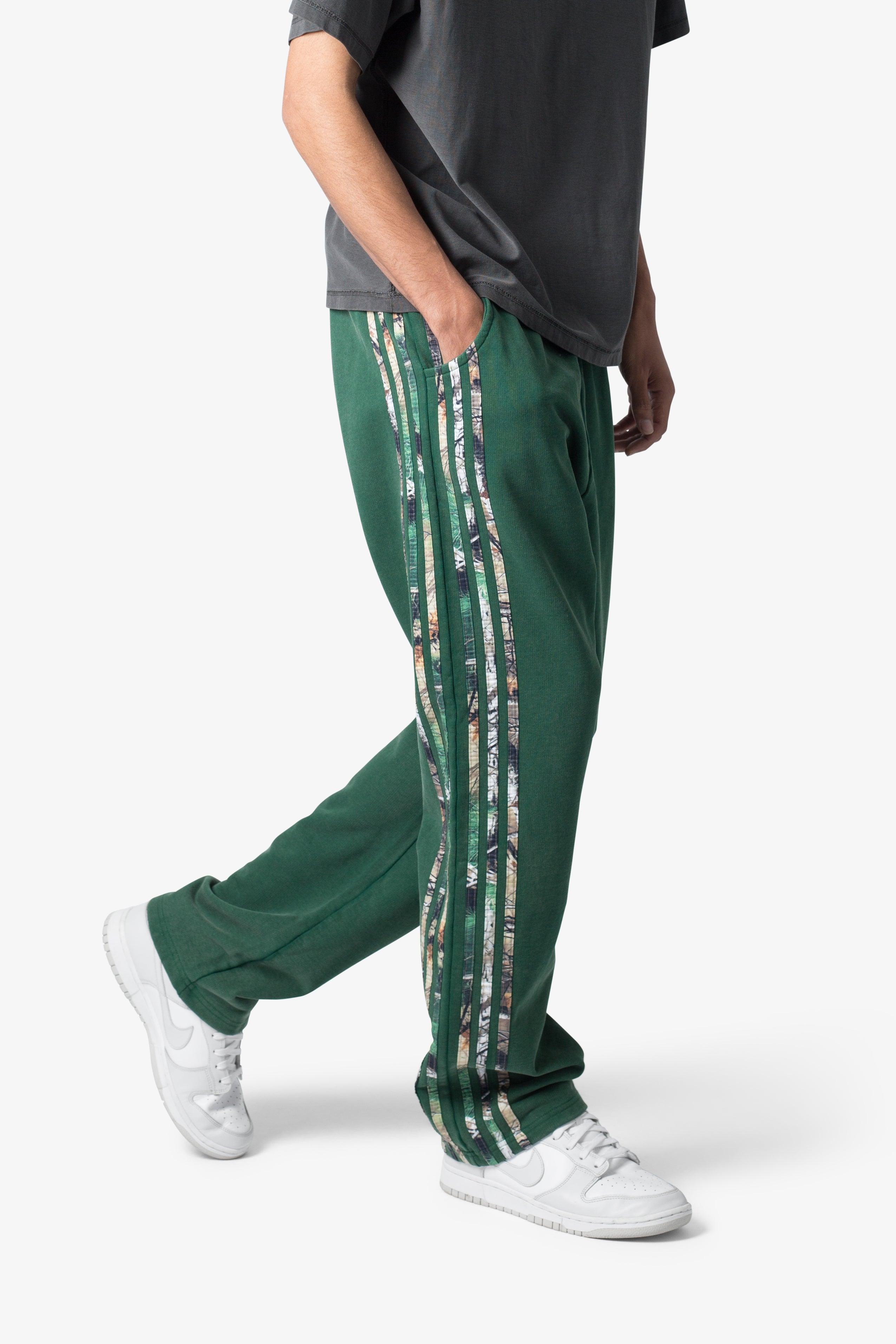 Hunter Camo Stripe Sweatpants - Forest Green Product Image