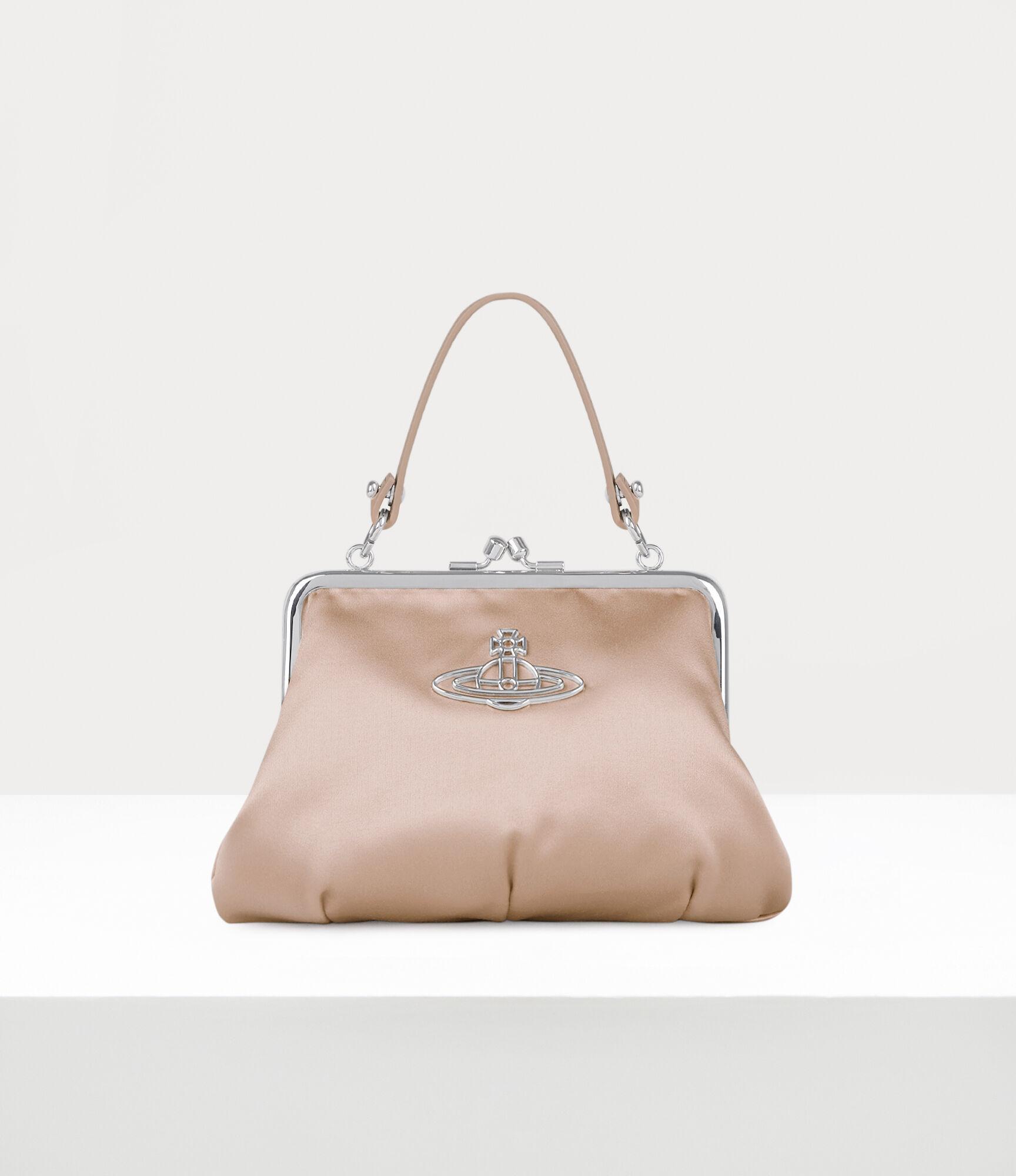 Granny Frame Purse Product Image