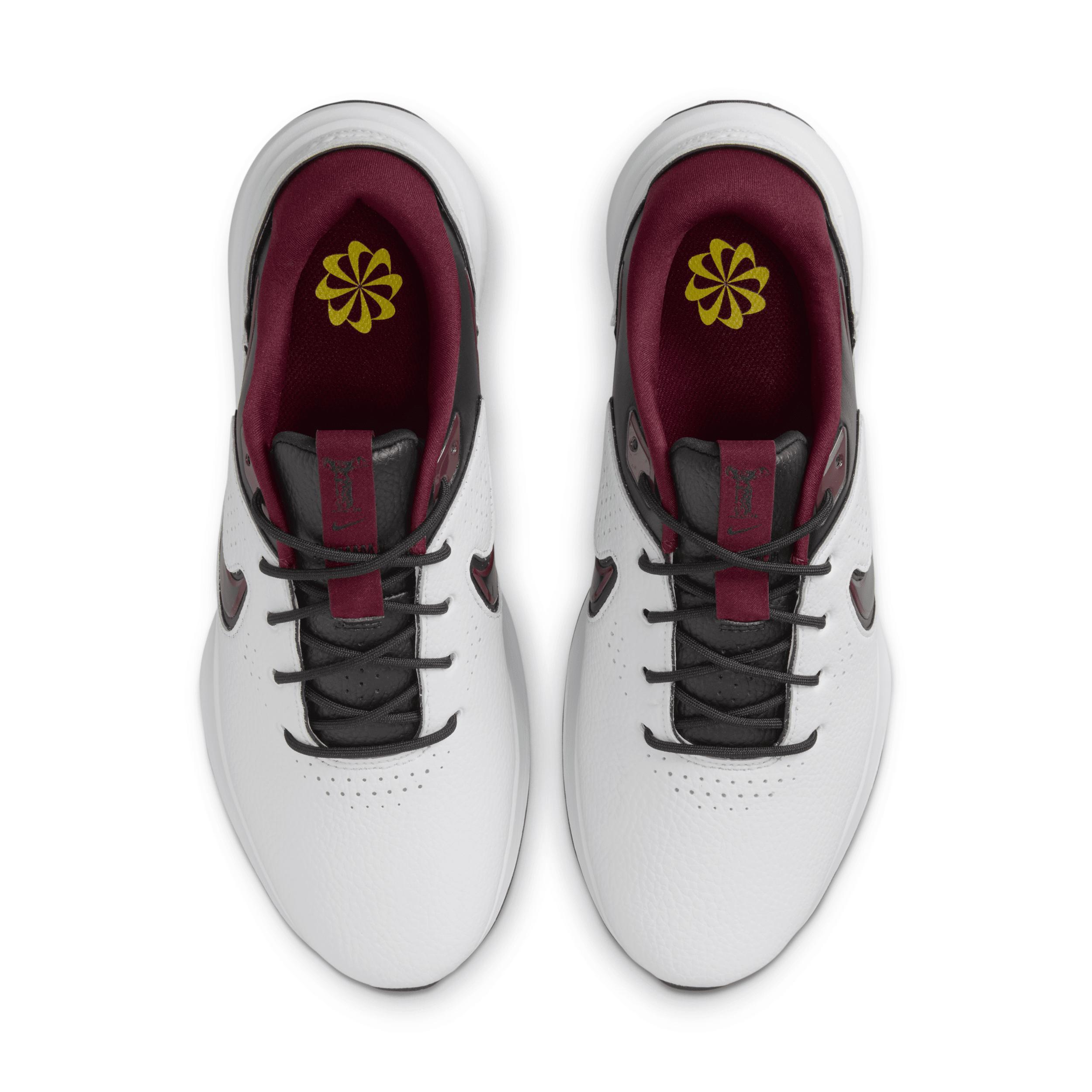 Nike Men's Victory Pro 3 Golf Shoes Product Image