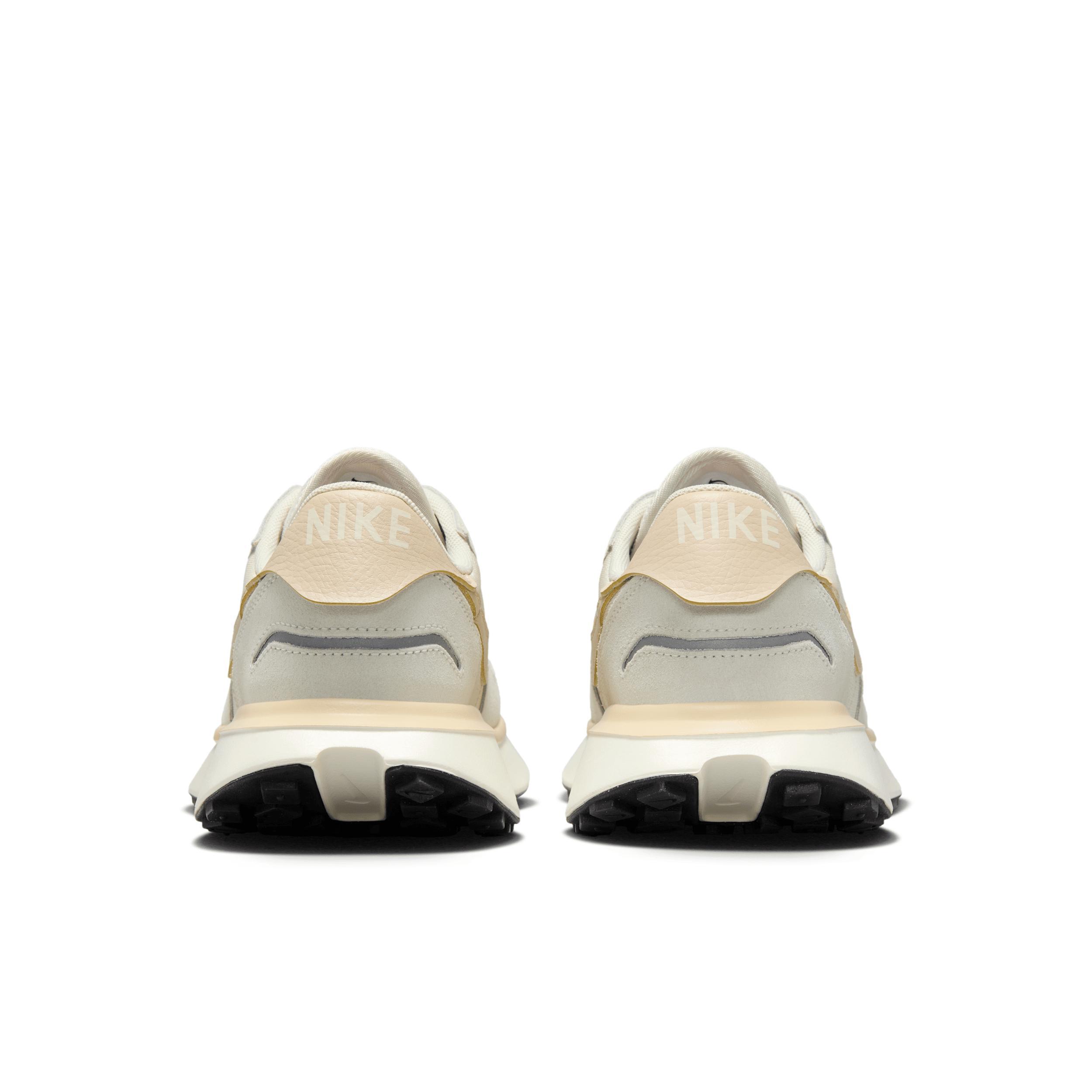 Nike Women's Phoenix Waffle Shoes Product Image