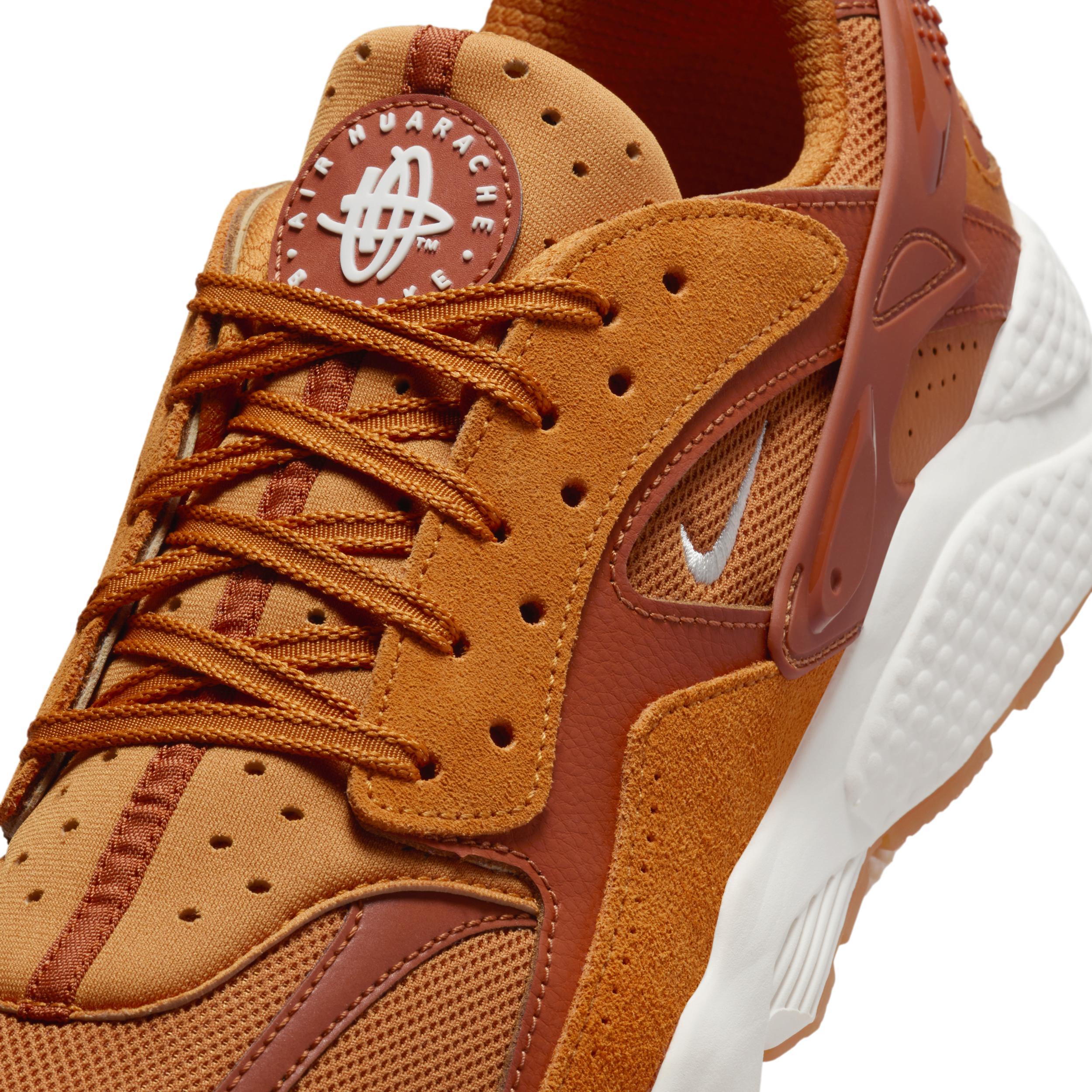 Nike Men's Air Huarache Runner Shoes Product Image