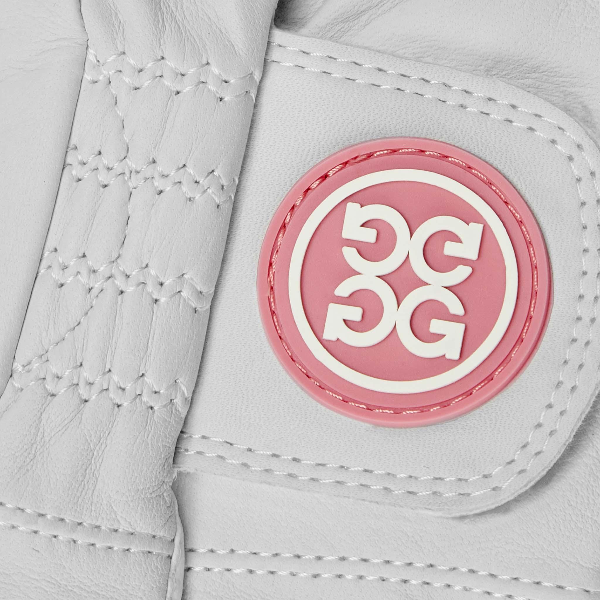 WOMEN'S ESSENTIAL GOLF GLOVE Product Image