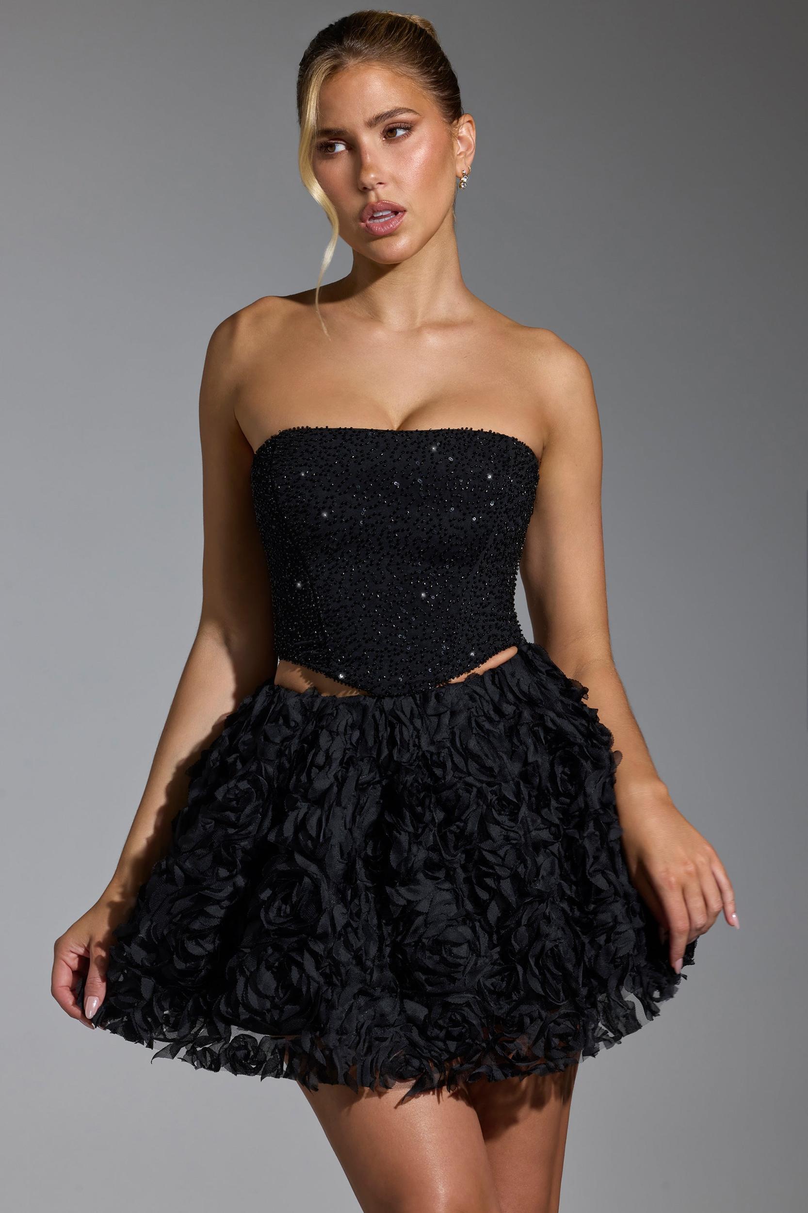 Floral-Appliqué Mini Skirt in Black Product Image