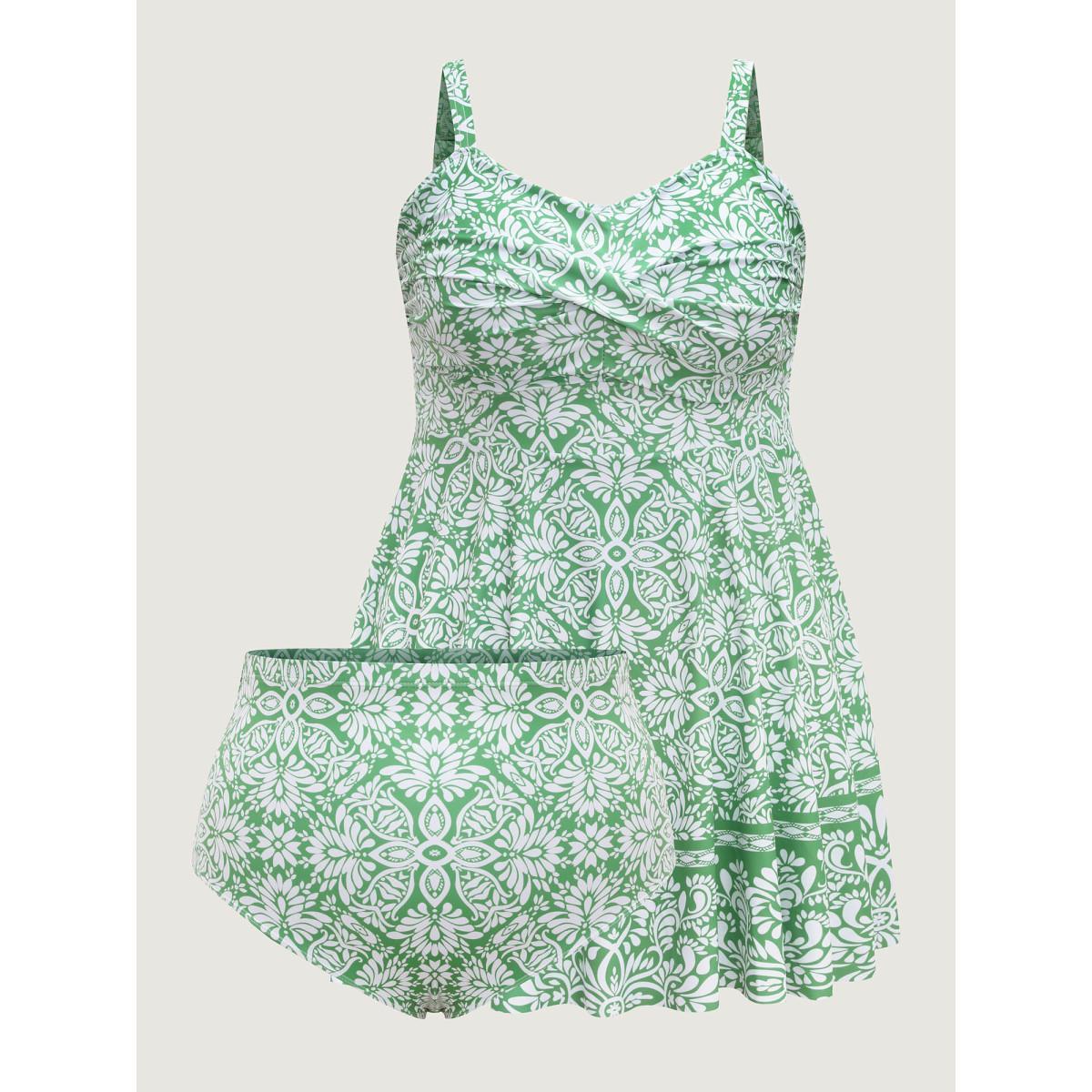 Plus Size Floral Print Twist Front Swim Dress Women's Swimwear Greenbean Beach Bodycon Heart neckline High stretch Curve Swim Dresses BloomChic 26/4X Product Image
