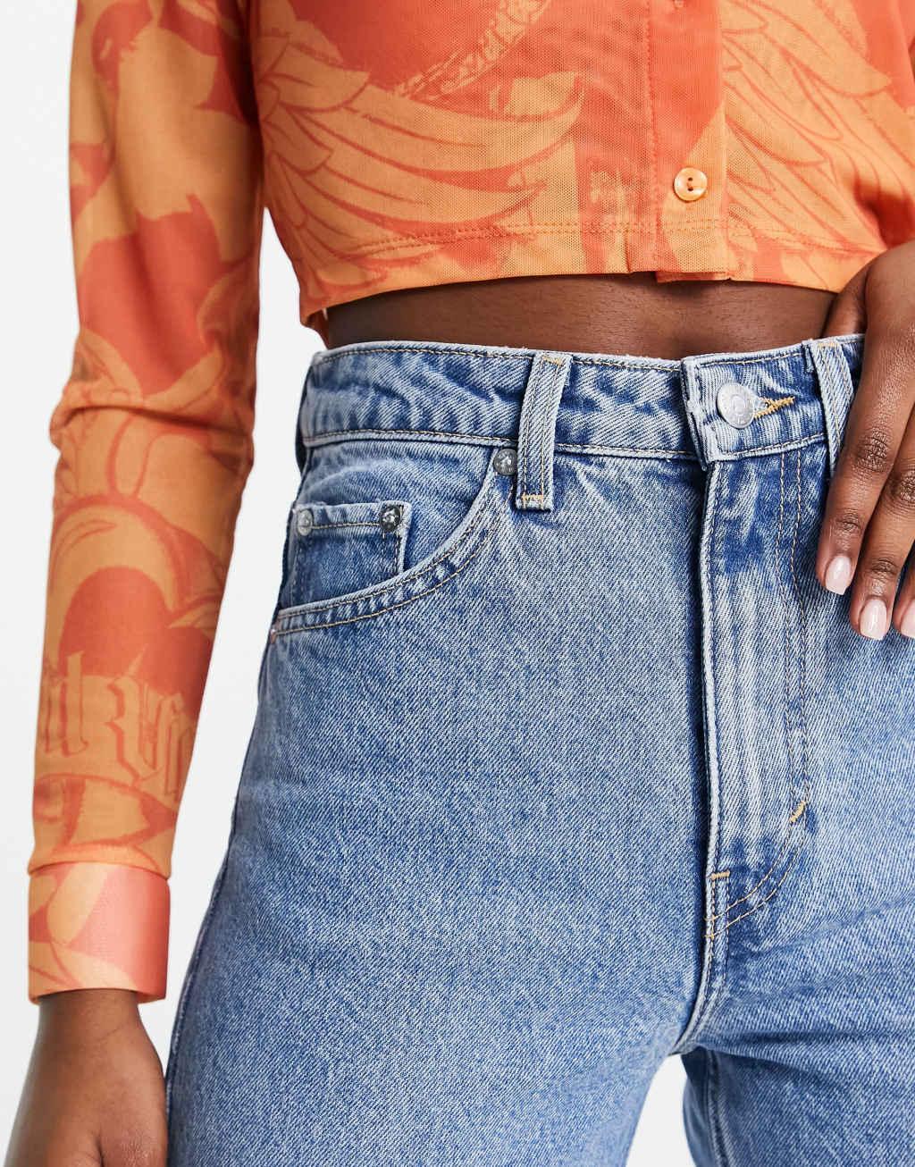 Weekday Lash extra high waist mom jeans in hanson blue Product Image