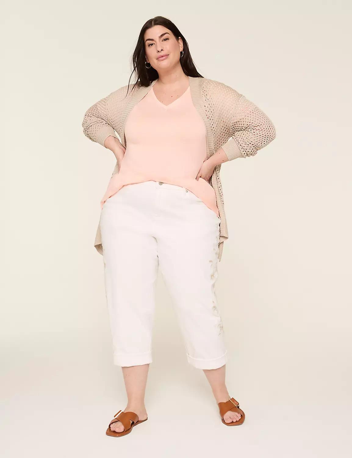 Perfect Sleeve V-Neck Curved-Hem Tee Product Image