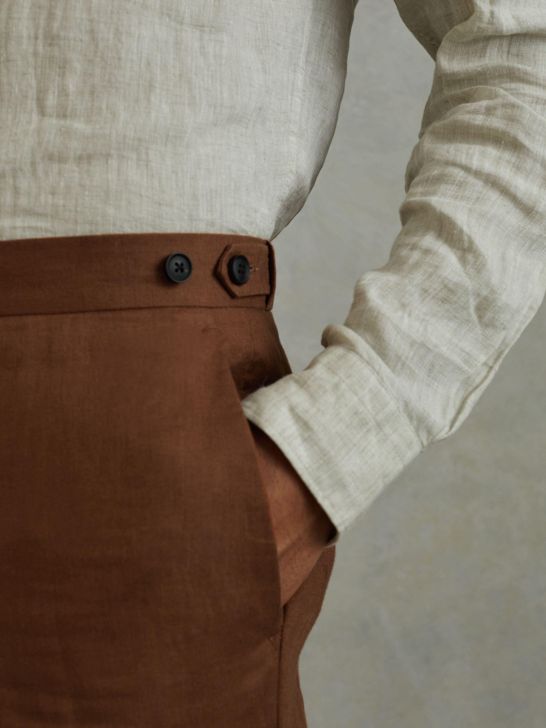 Linen Tapered Trousers Slim-Fit in Tobacco Brown Product Image
