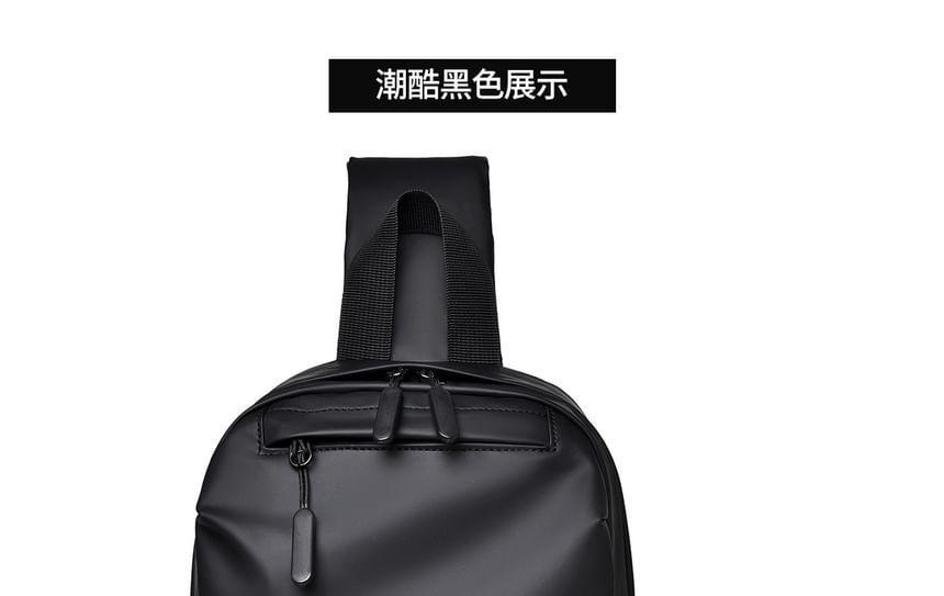 Plain Sling Bag Product Image