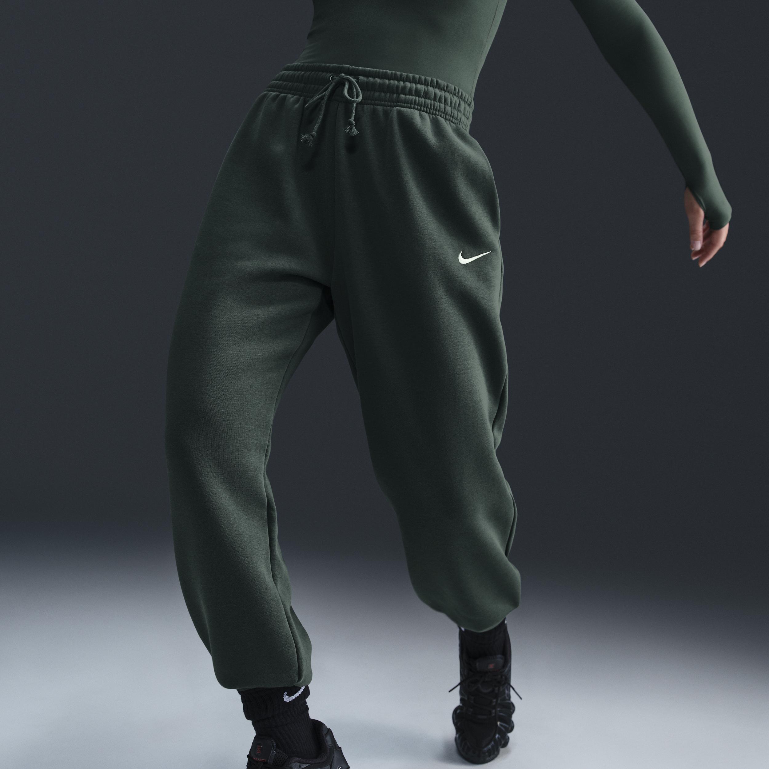 Nike Sportswear Phoenix Fleece Women's High-Waisted Oversized Sweatpants Product Image