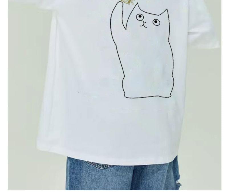 Elbow-Sleeve Crewneck Cat Print Tee Product Image