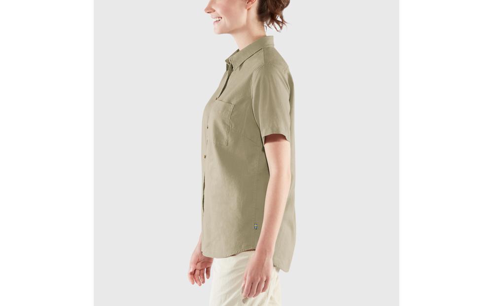 Övik Travel Shirt SS W Product Image