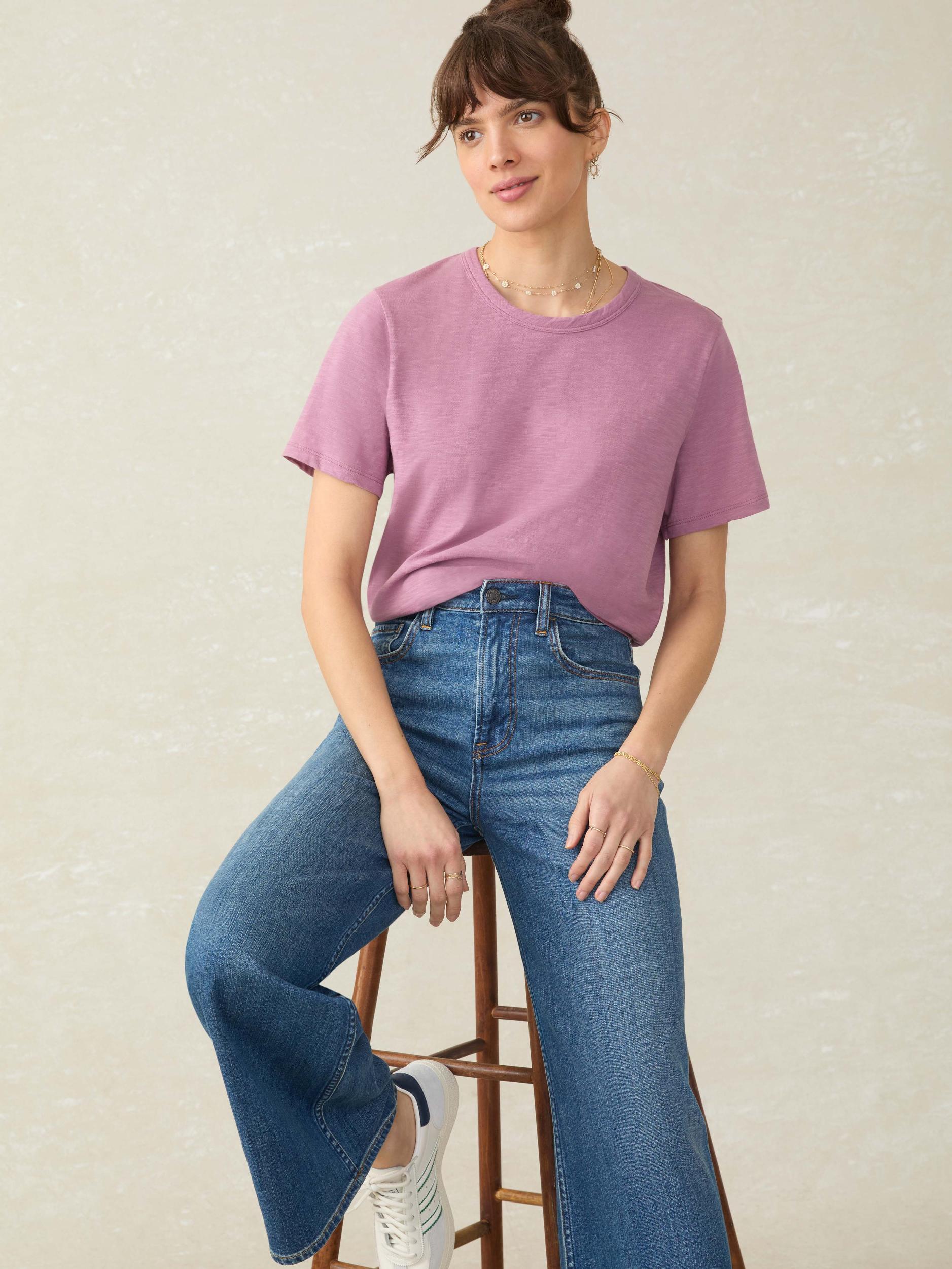 Sunwashed Essential Tee - Weathered Orchid Female Product Image