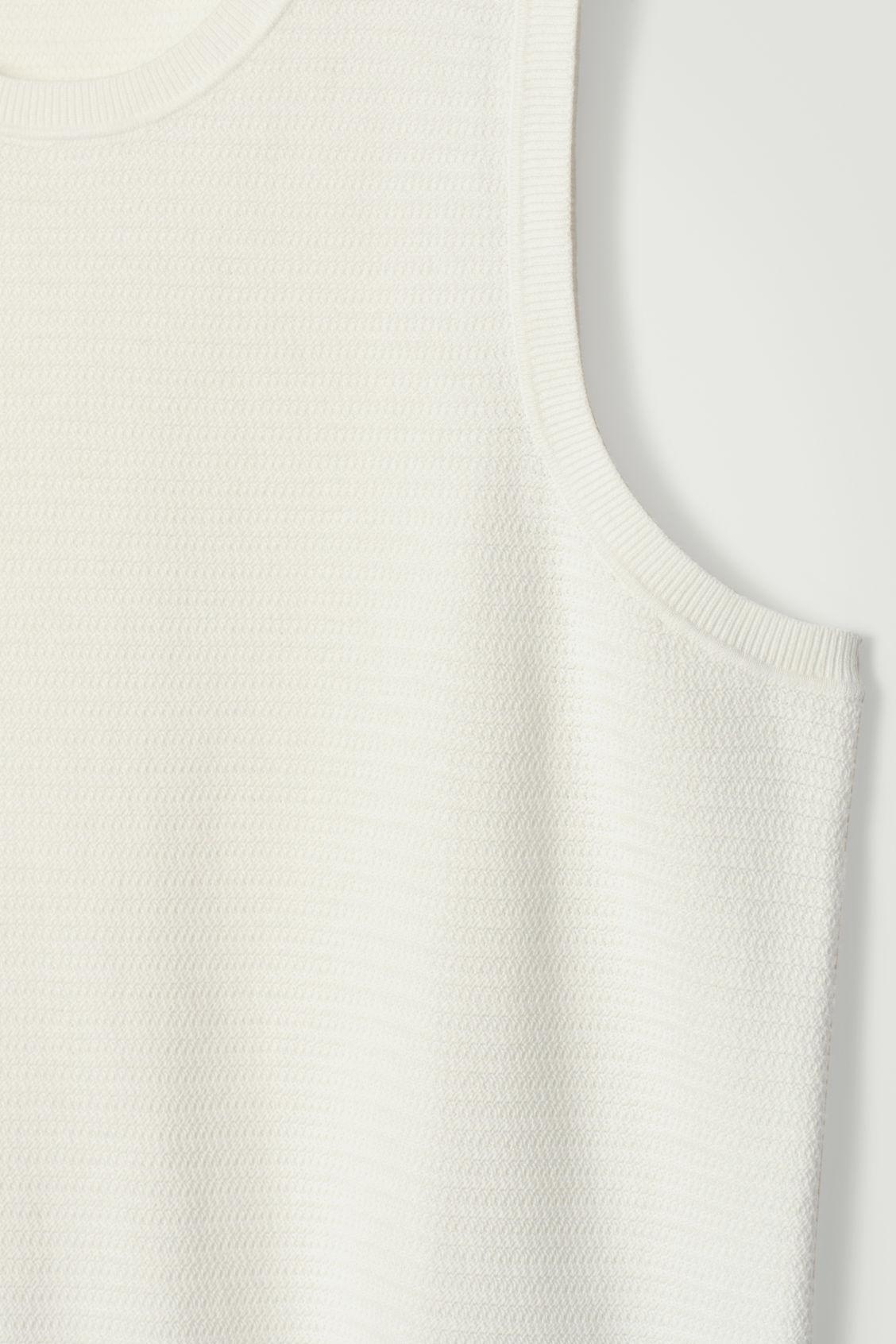 TEXTURED KNITTED COTTON TANK TOP Product Image
