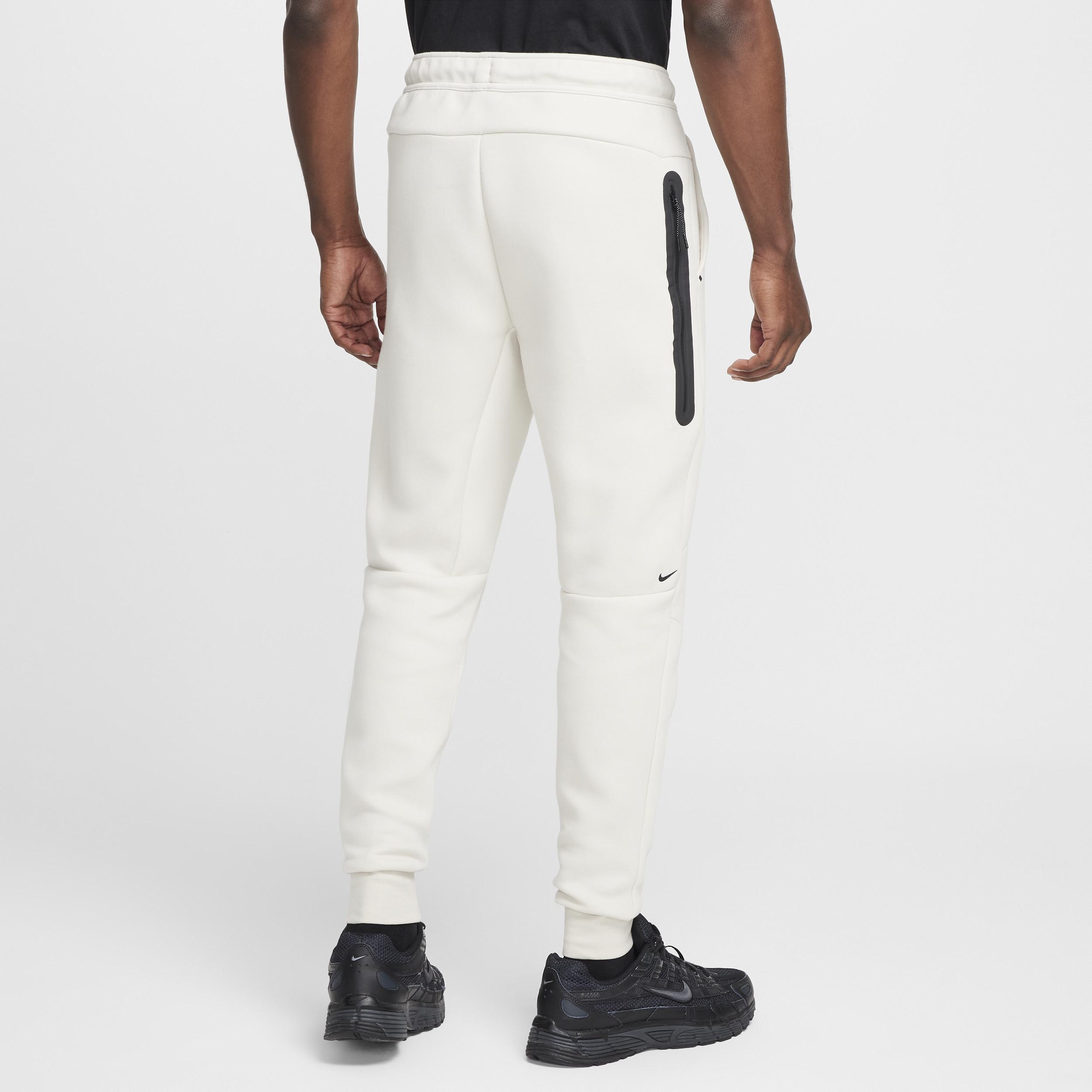 Mens Nike Tech Fleece Jogger Pants Product Image