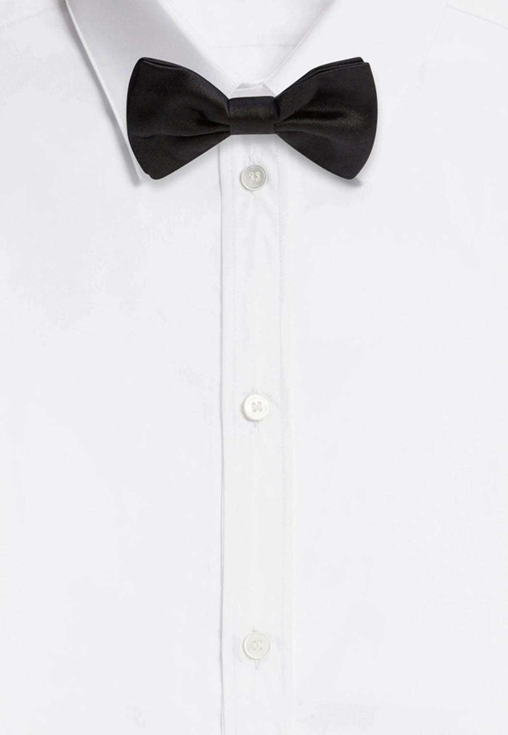 Silk Bow Tie In Black Product Image