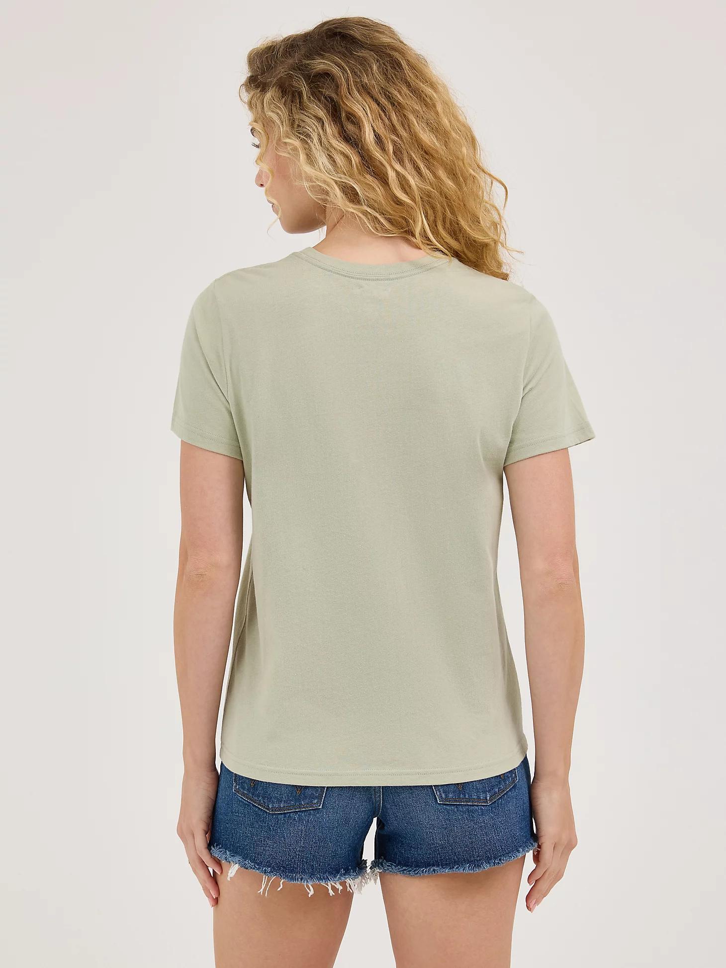 Women's Bloomin' Graphic Tee in Desert Sage Product Image