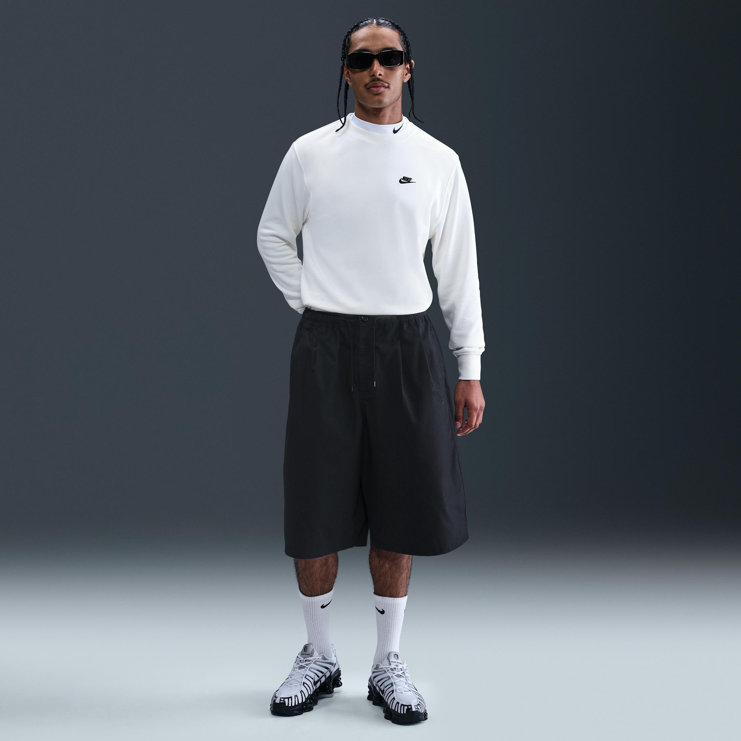 Nike Club Men's Oversized Shorts Product Image