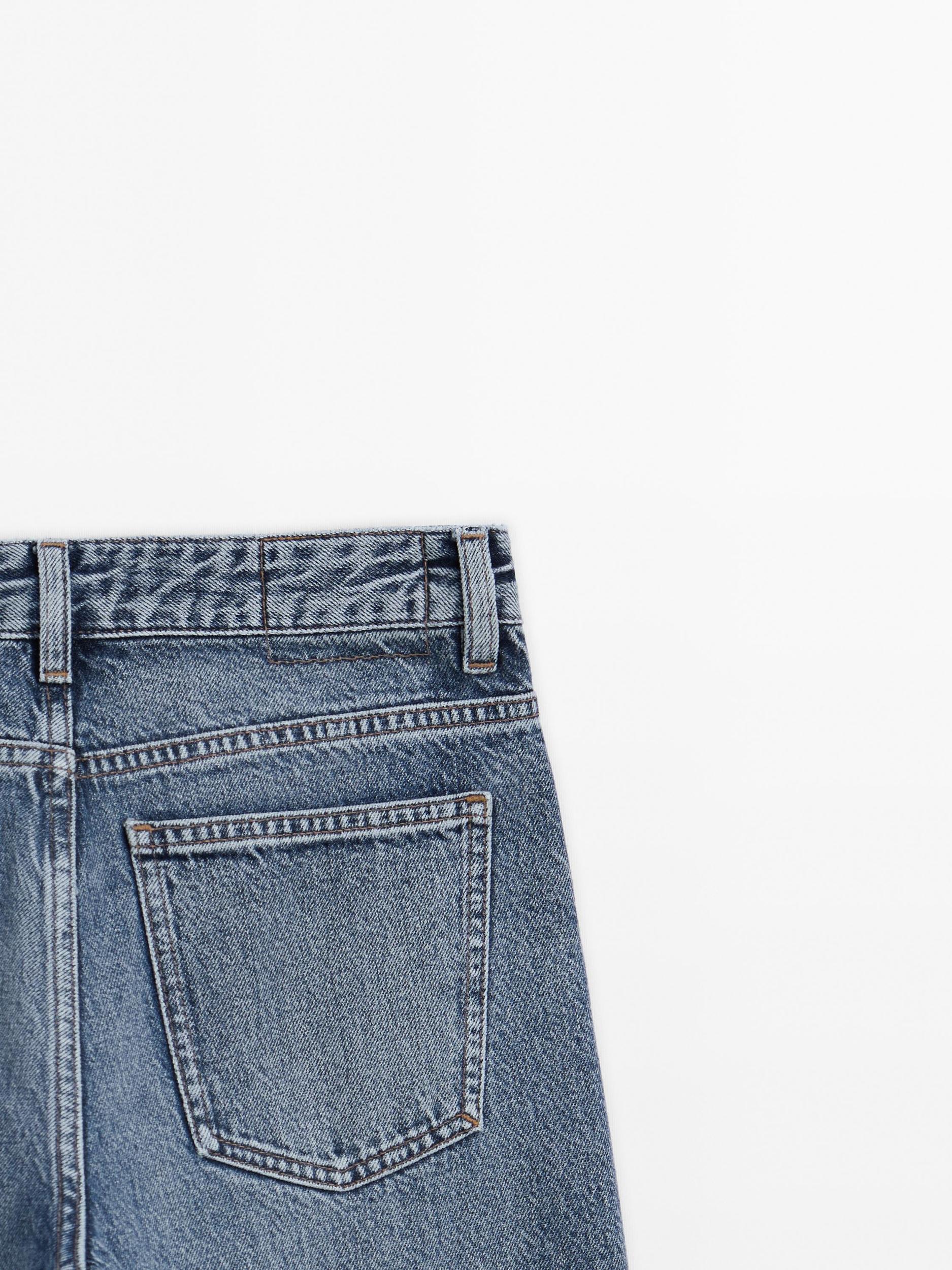 Mid-rise wide-leg jeans Product Image