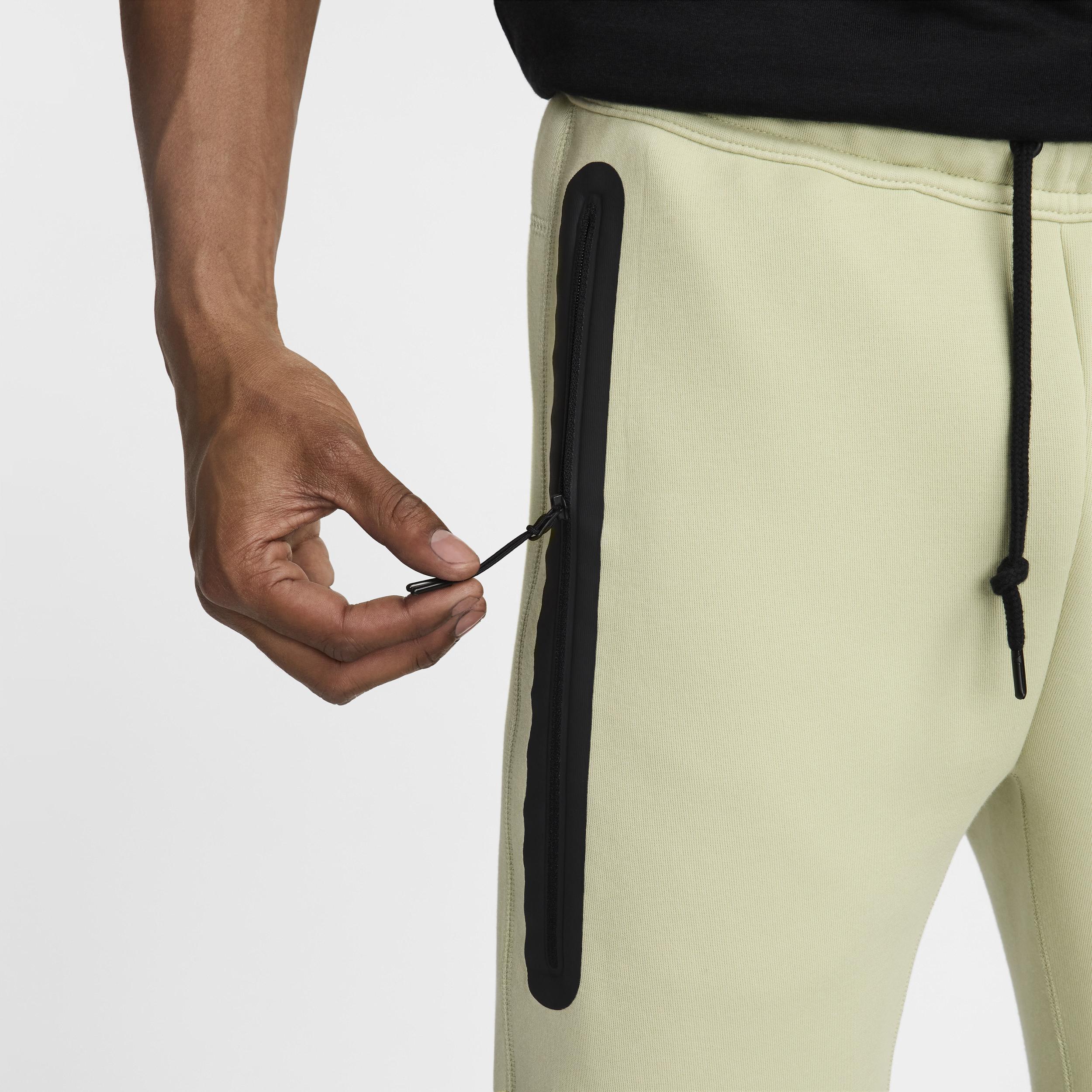 Nike Sportswear Tech Fleece Men's Joggers Product Image