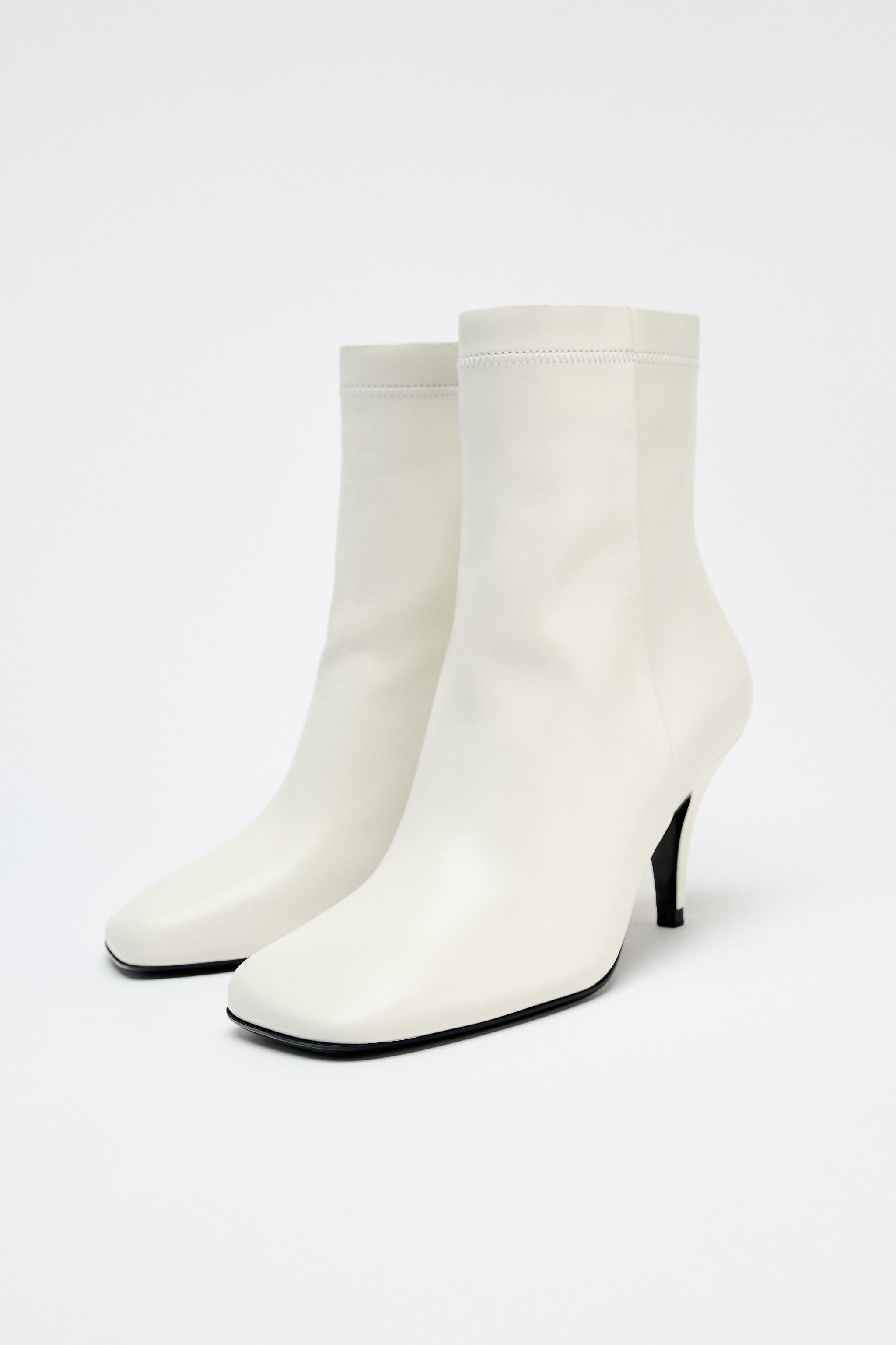 LEATHER TOPSTITCHED ANKLE BOOTS Product Image