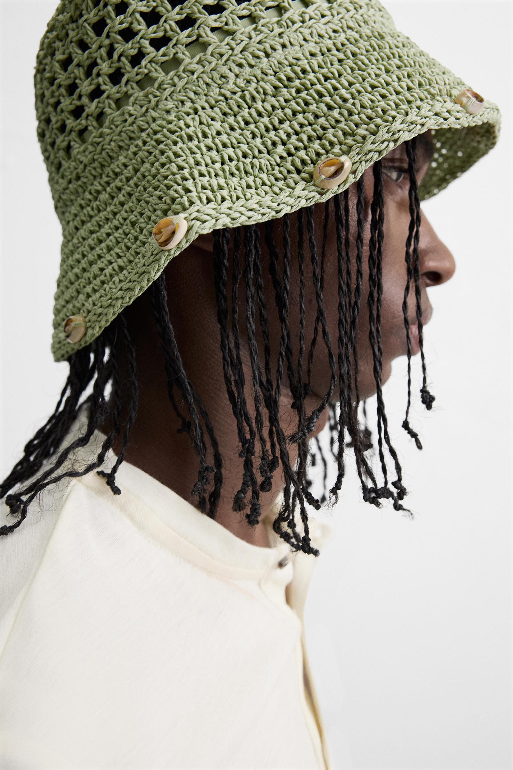 CROCHET SHELL HAT Product Image