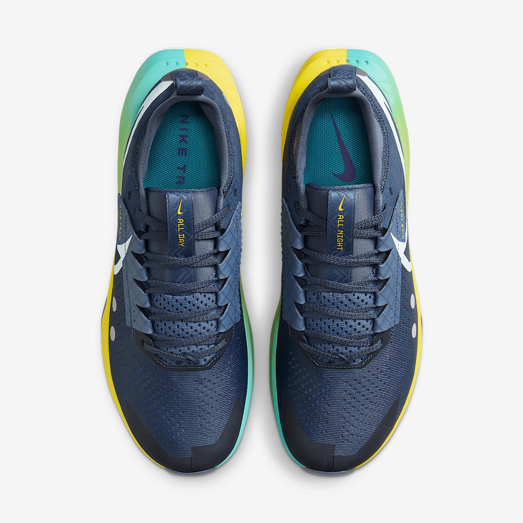 Nike Men's Zegama 2 Trail Running Shoes Product Image