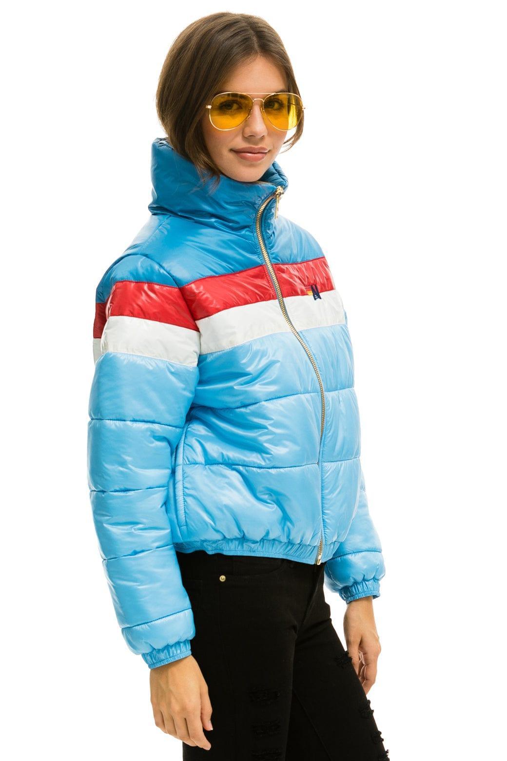 COLOR BLOCK LUXE APRES PUFFER JACKET - SKY GLOSSY Female Product Image