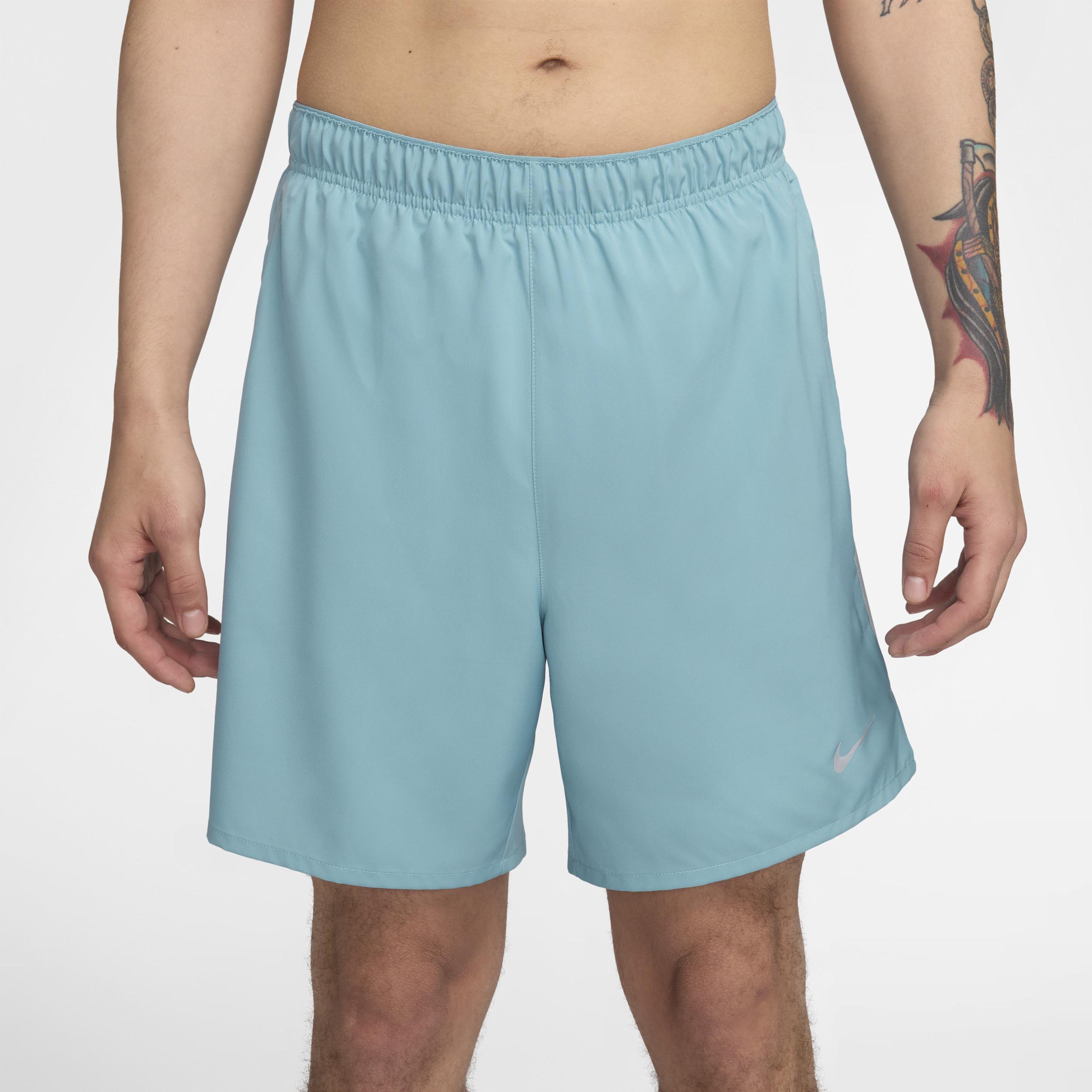 Nike Men's Challenger Dri-FIT 7" 2-in-1 Running Shorts Product Image