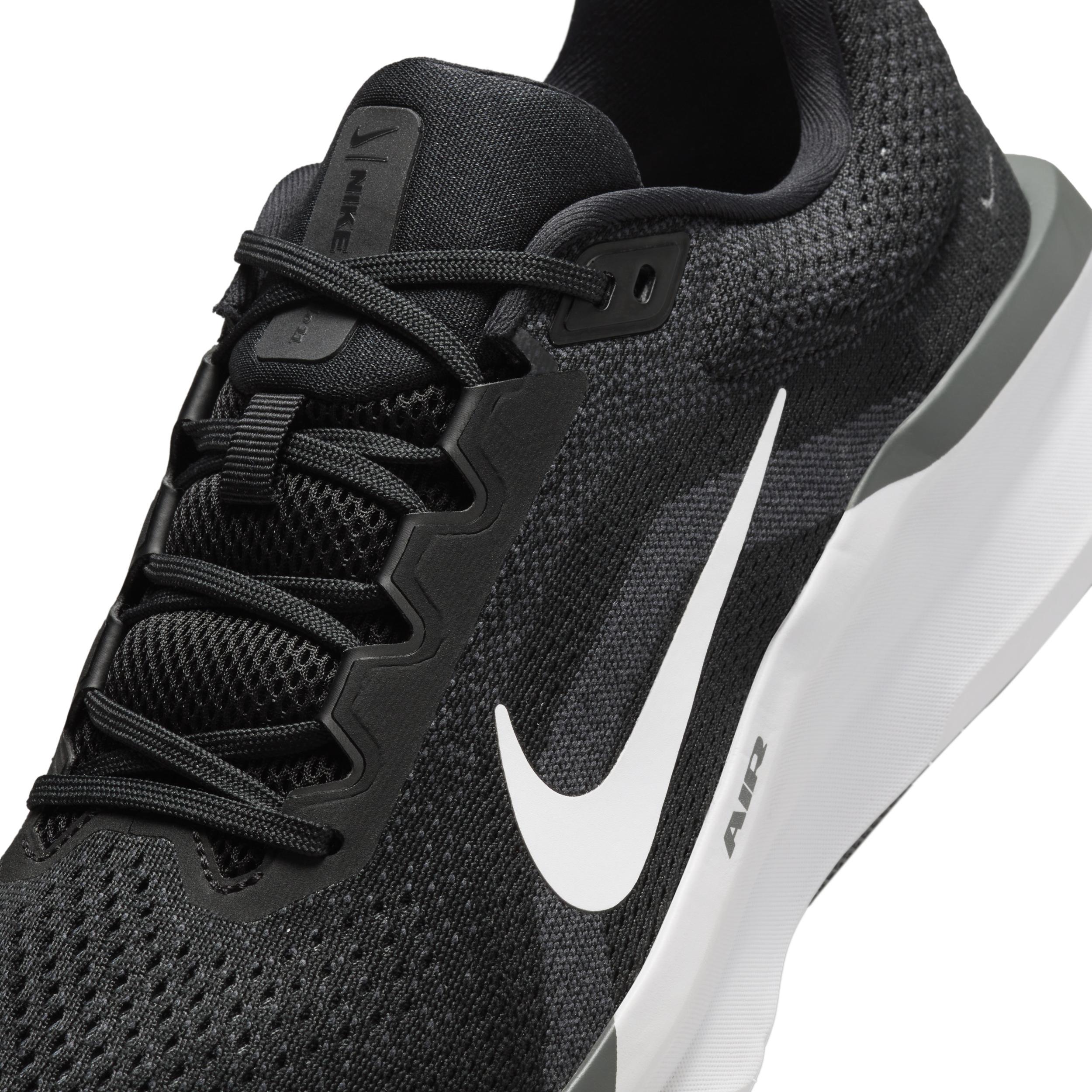 Nike Men's Winflo 11 Road Running Shoes Product Image