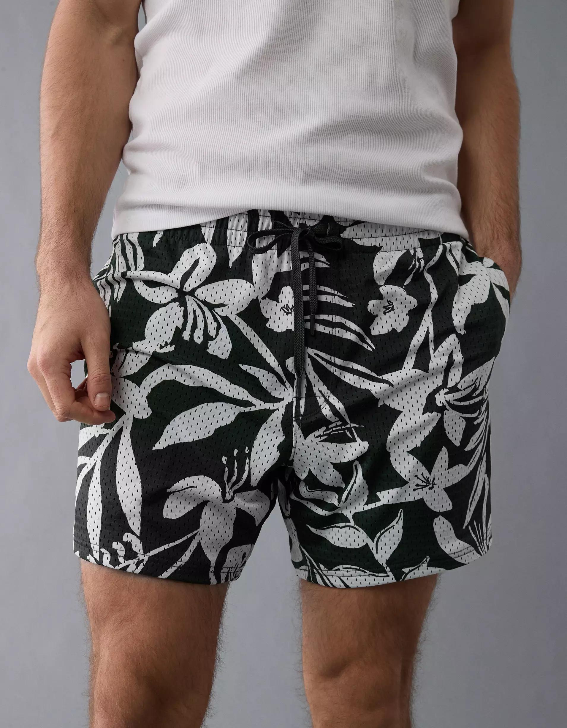 AE Sofa Surfin 6 Mesh Lounge Short Mens Product Image