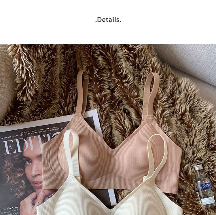 Plain Seamless Wireless Bra Product Image