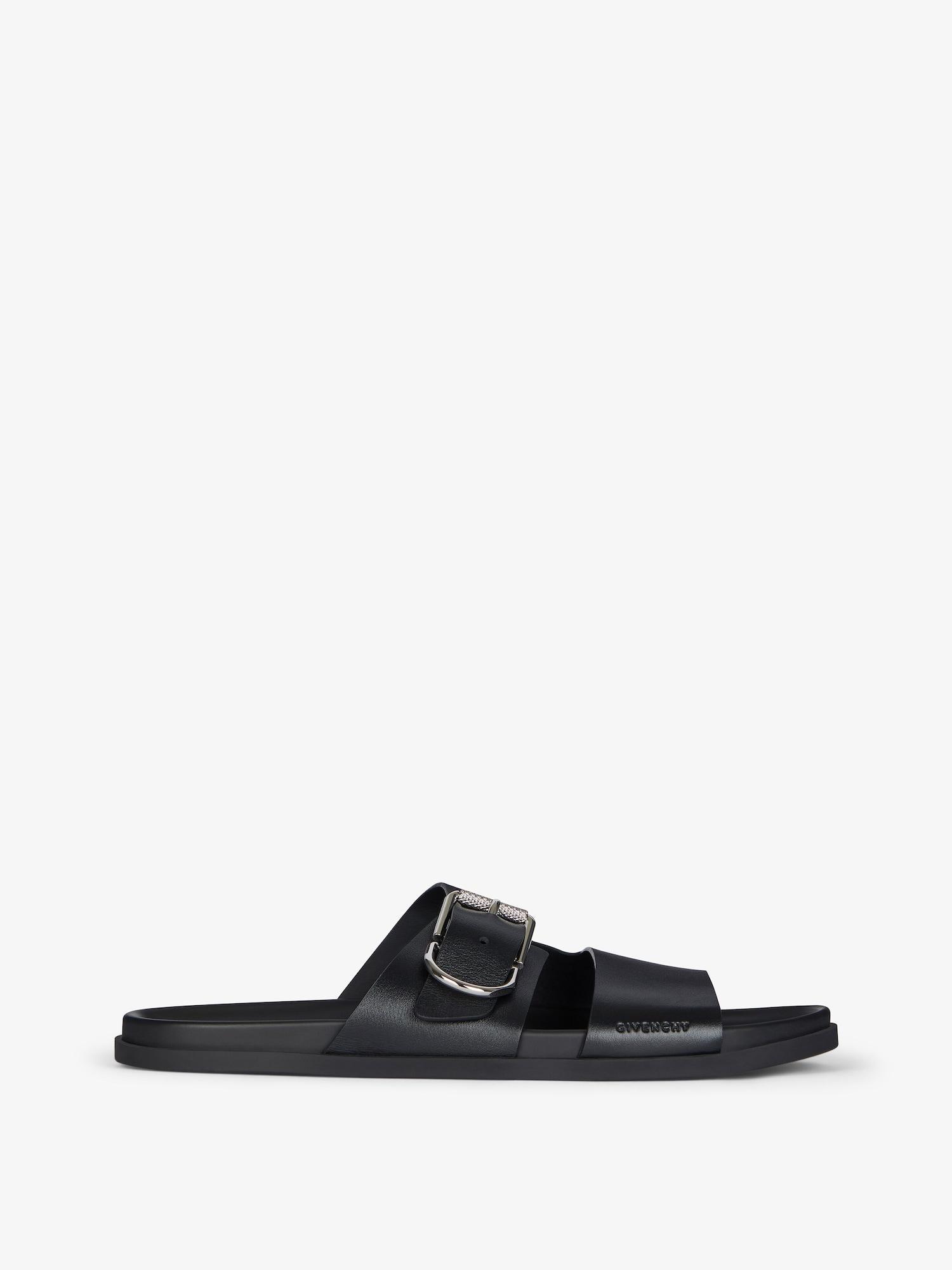 Voyou flat sandals in grained leather Product Image