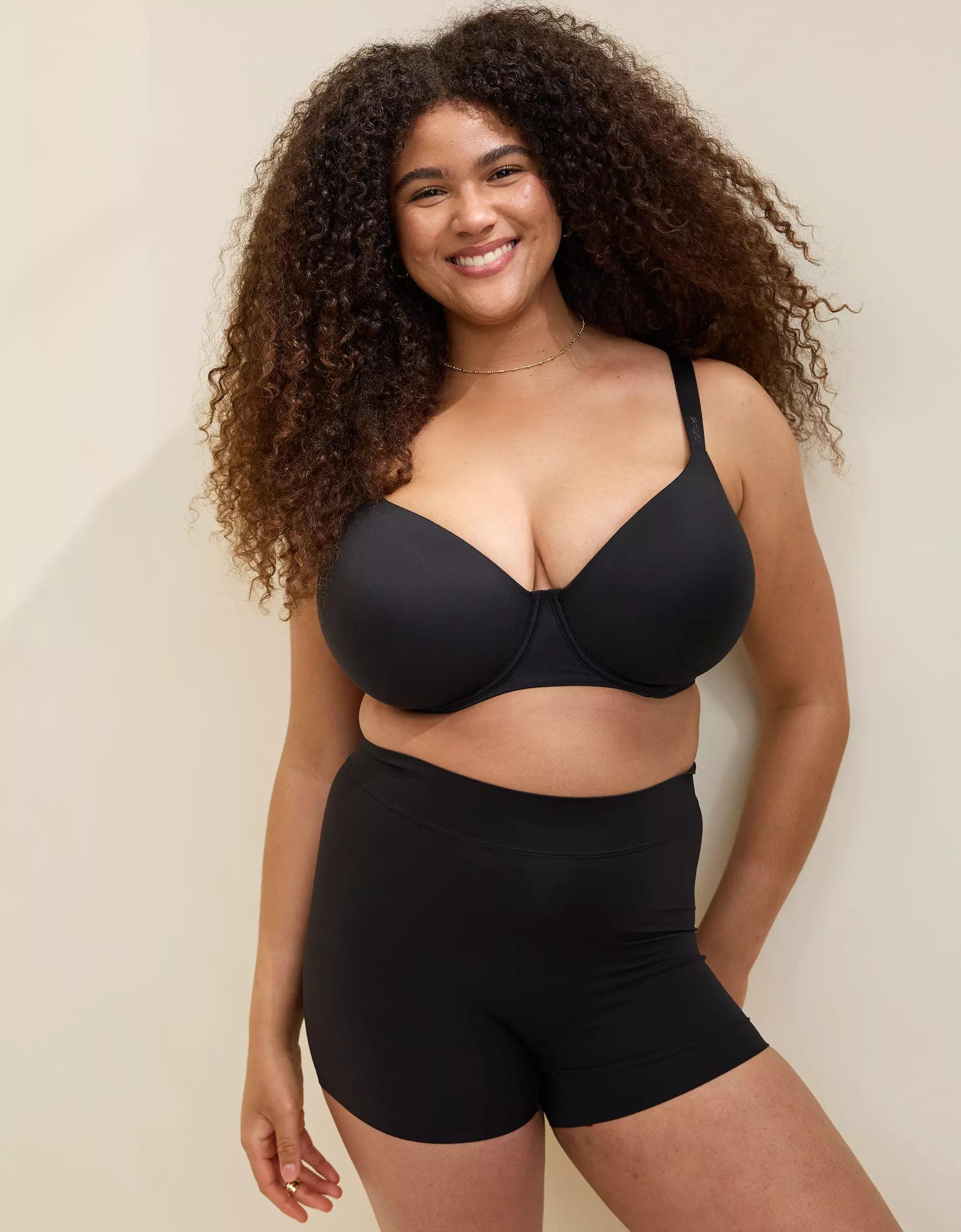 SMOOTHEZ Full Coverage Lightly Lined Bra Product Image