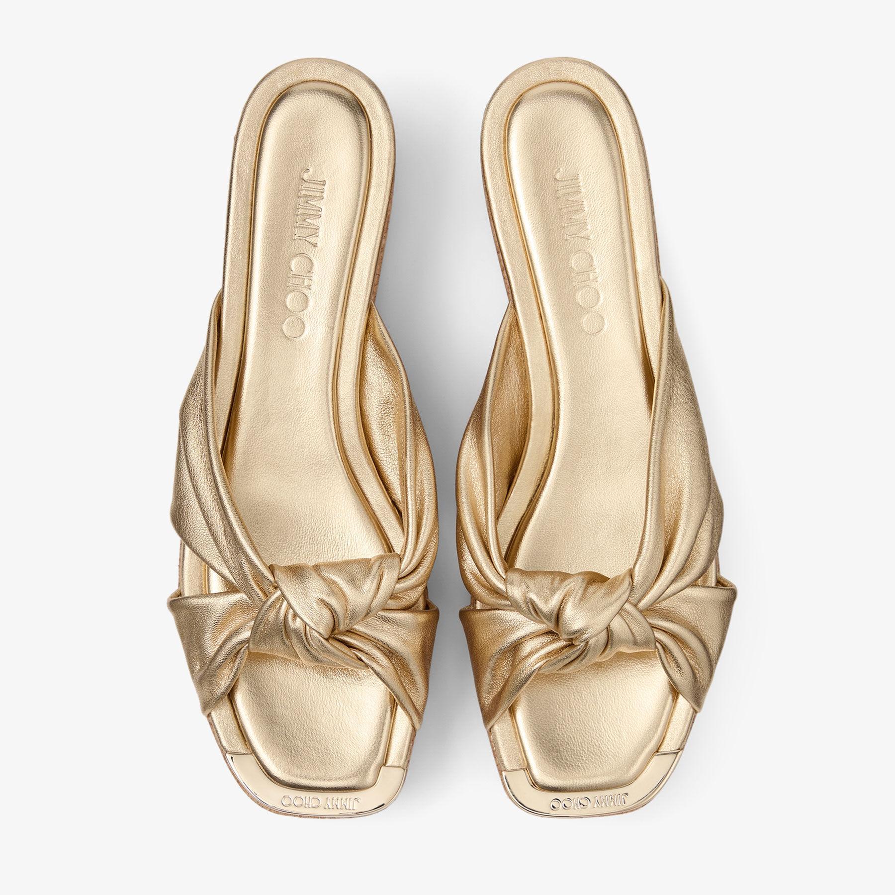 Avenue Wedge 50 Product Image