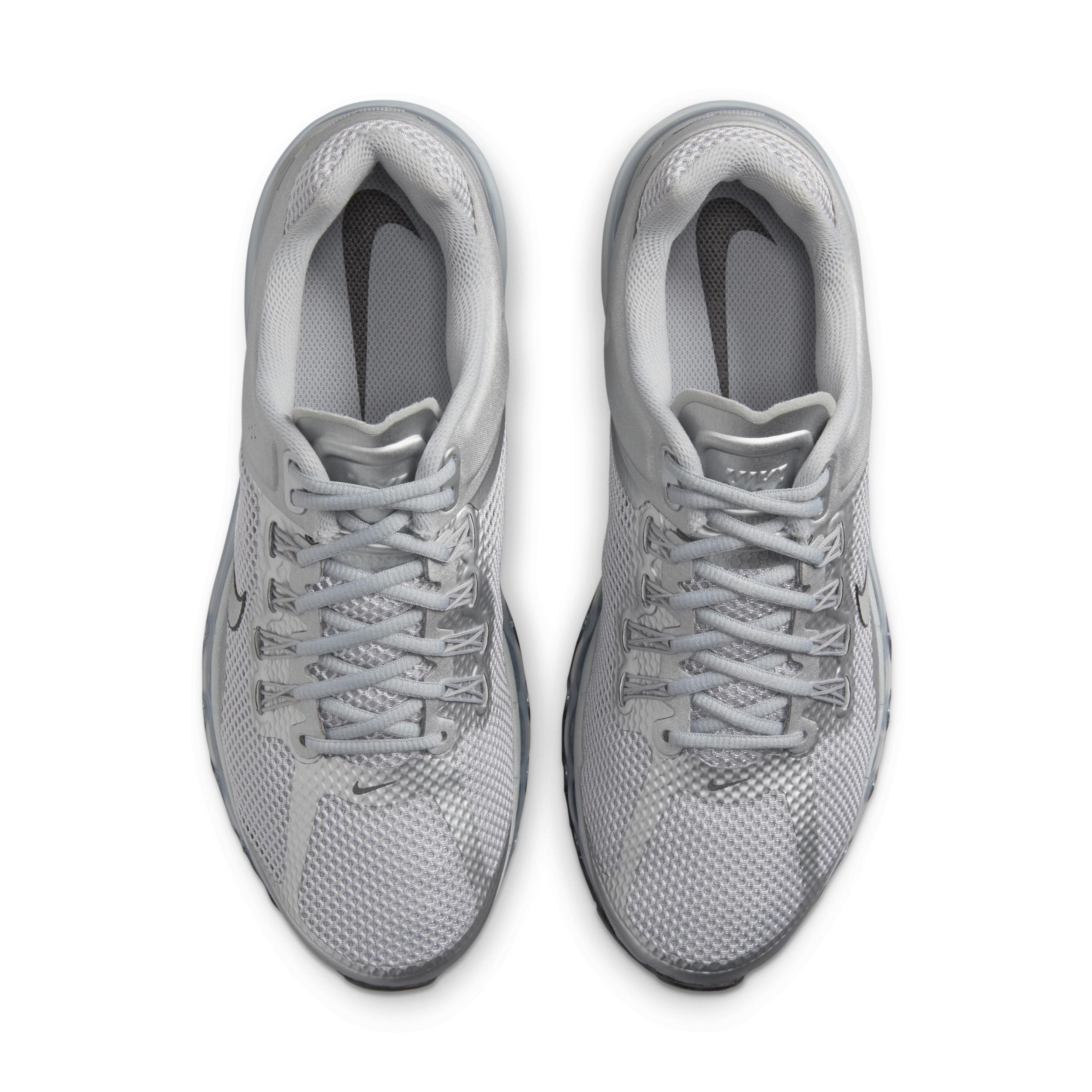 Nike Men's Air Max 2013 Shoes Product Image