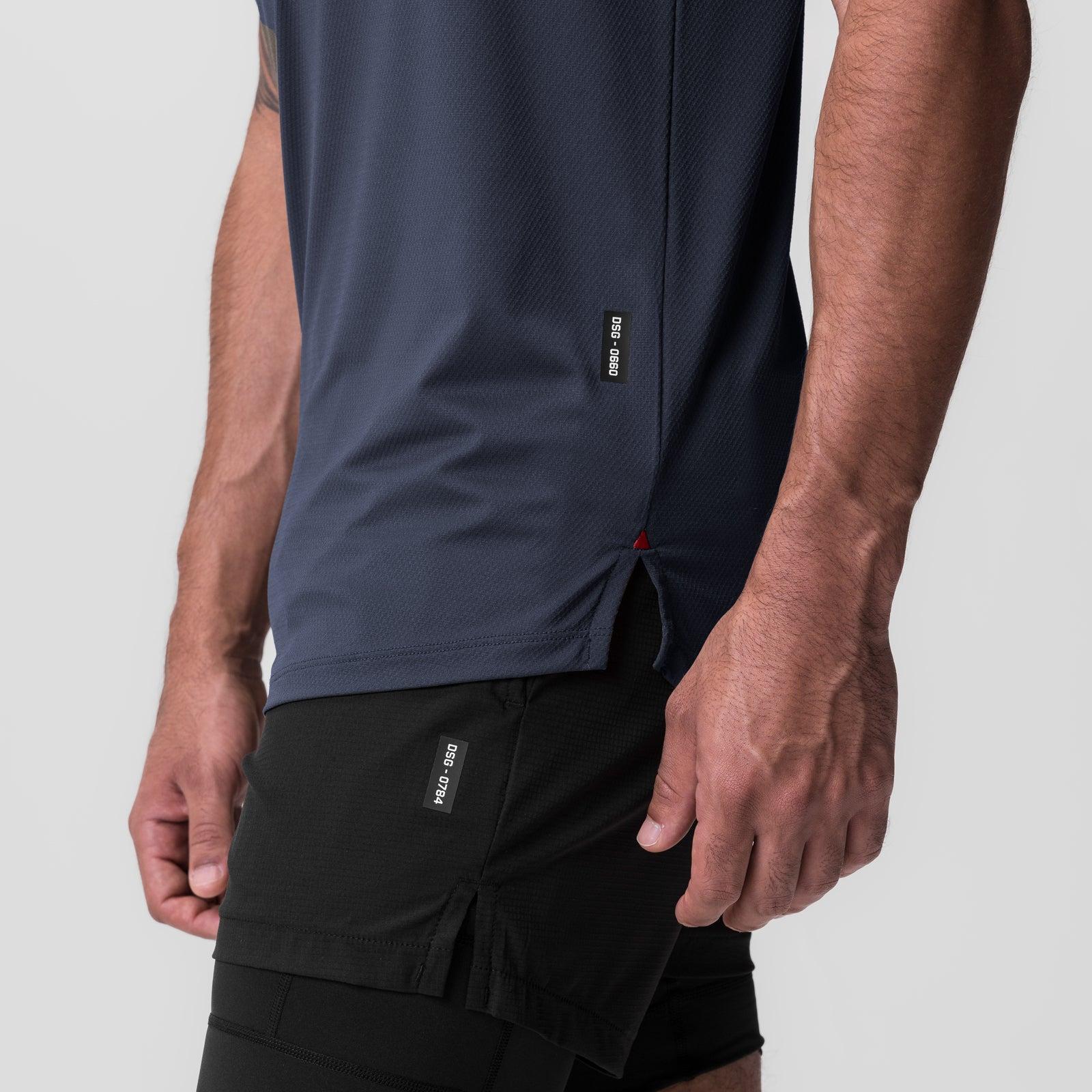 0660. AeroSilver® Established Tee - Navy Male Product Image