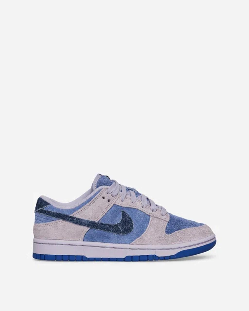 NIKE Purple Dunk Low Se Sneakers In Blue Product Image