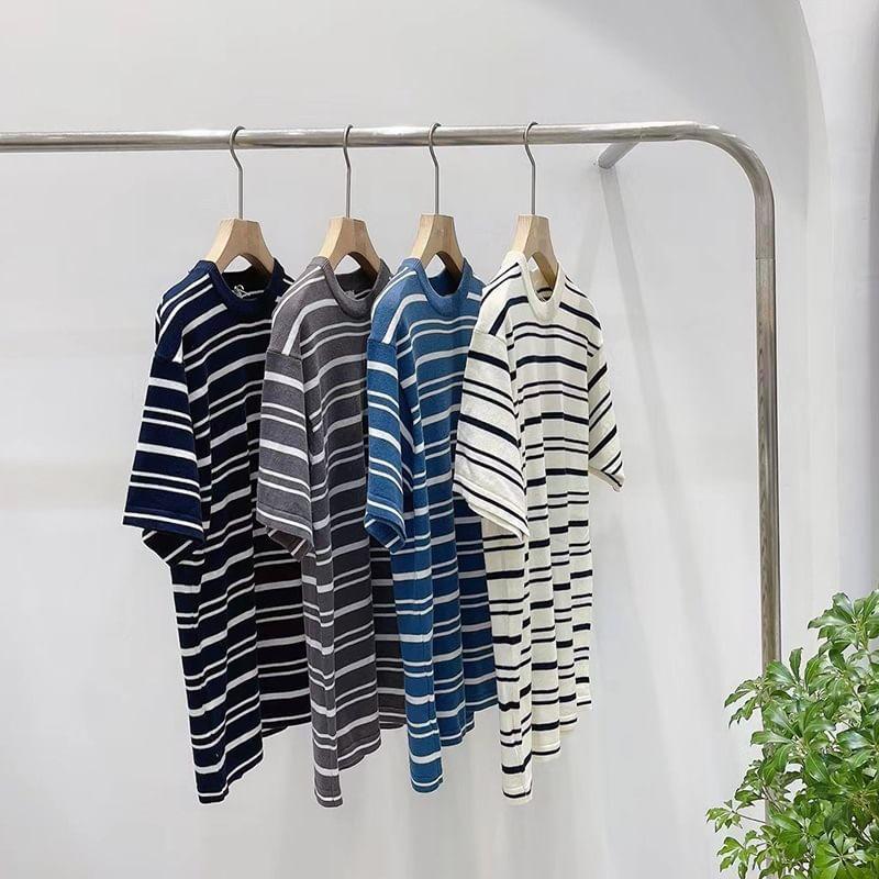 Short-Sleeve Crew Neck Striped Knit Top Product Image