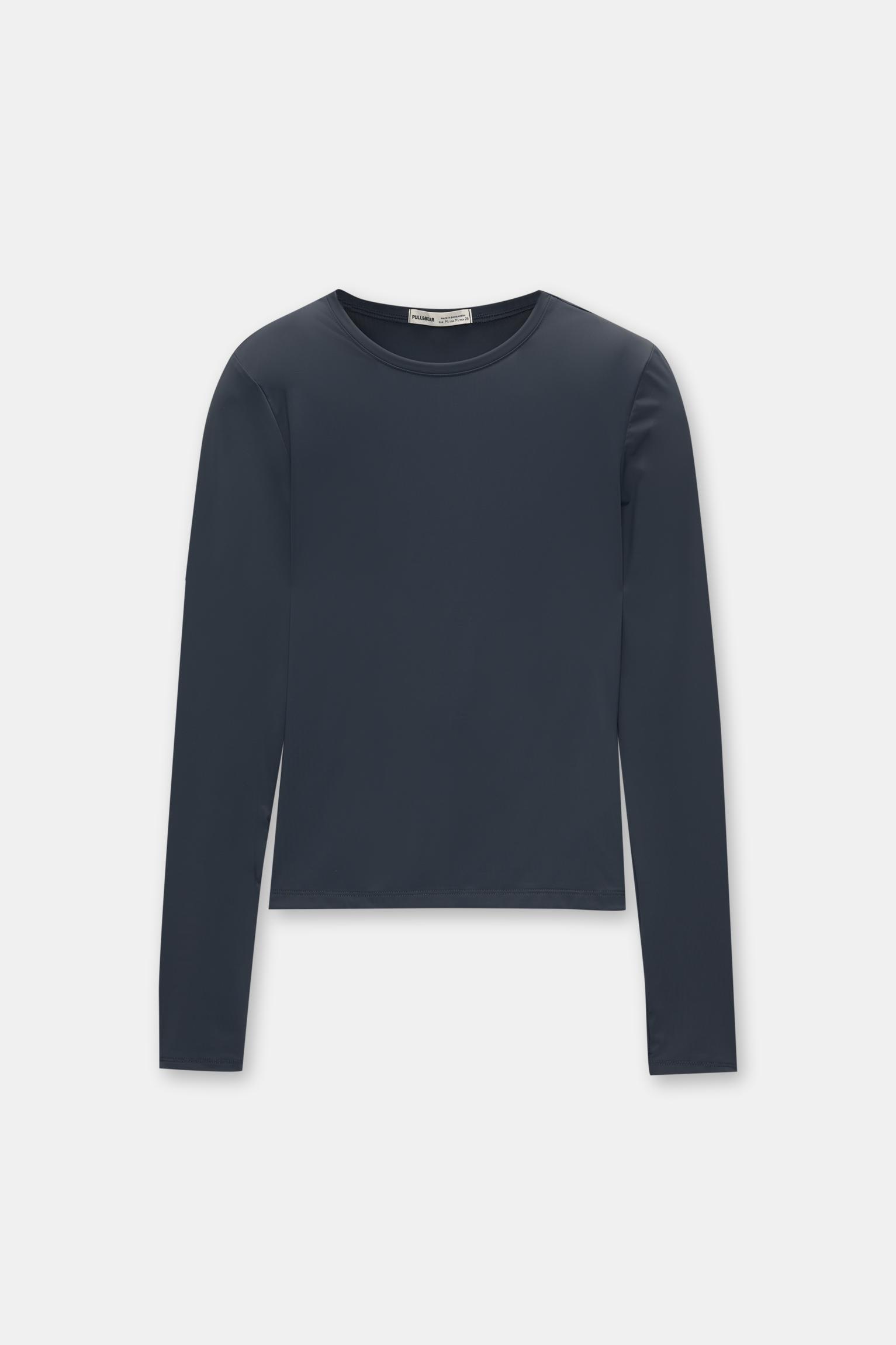 Long sleeve polyamide T-shirt Product Image