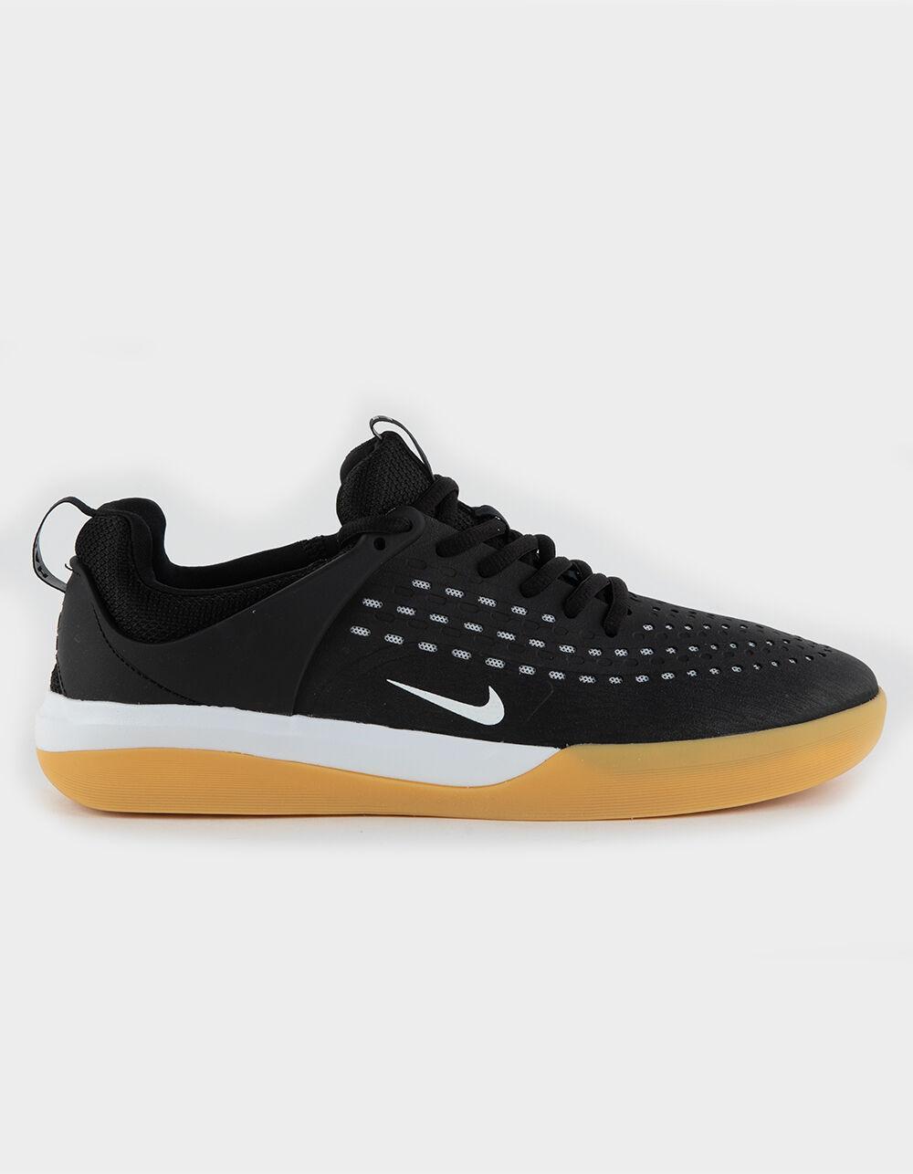 NIKE SB Zoom Nyjah 3 Mens Shoes Product Image