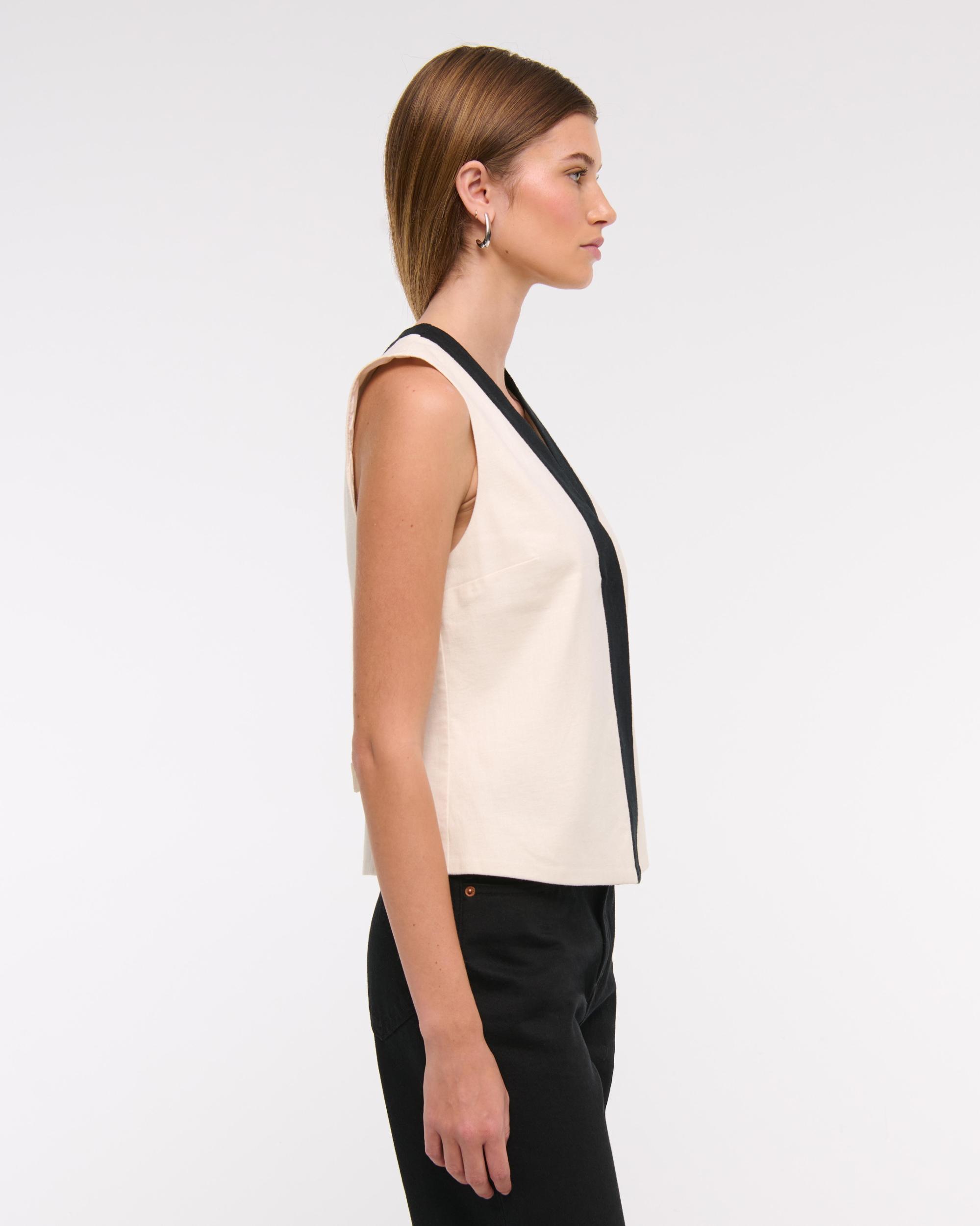 Linen-Blend Vest Product Image