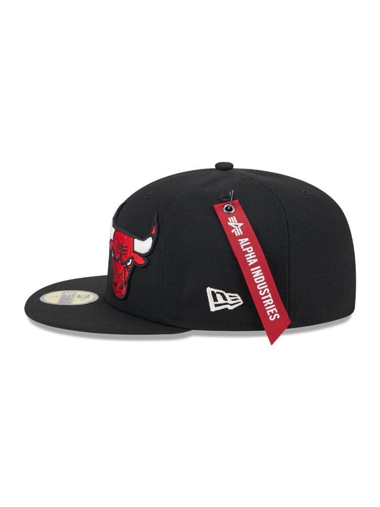 CHICAGO BULLS X ALPHA X NEW ERA 59FIFTY FITTED CAP Product Image