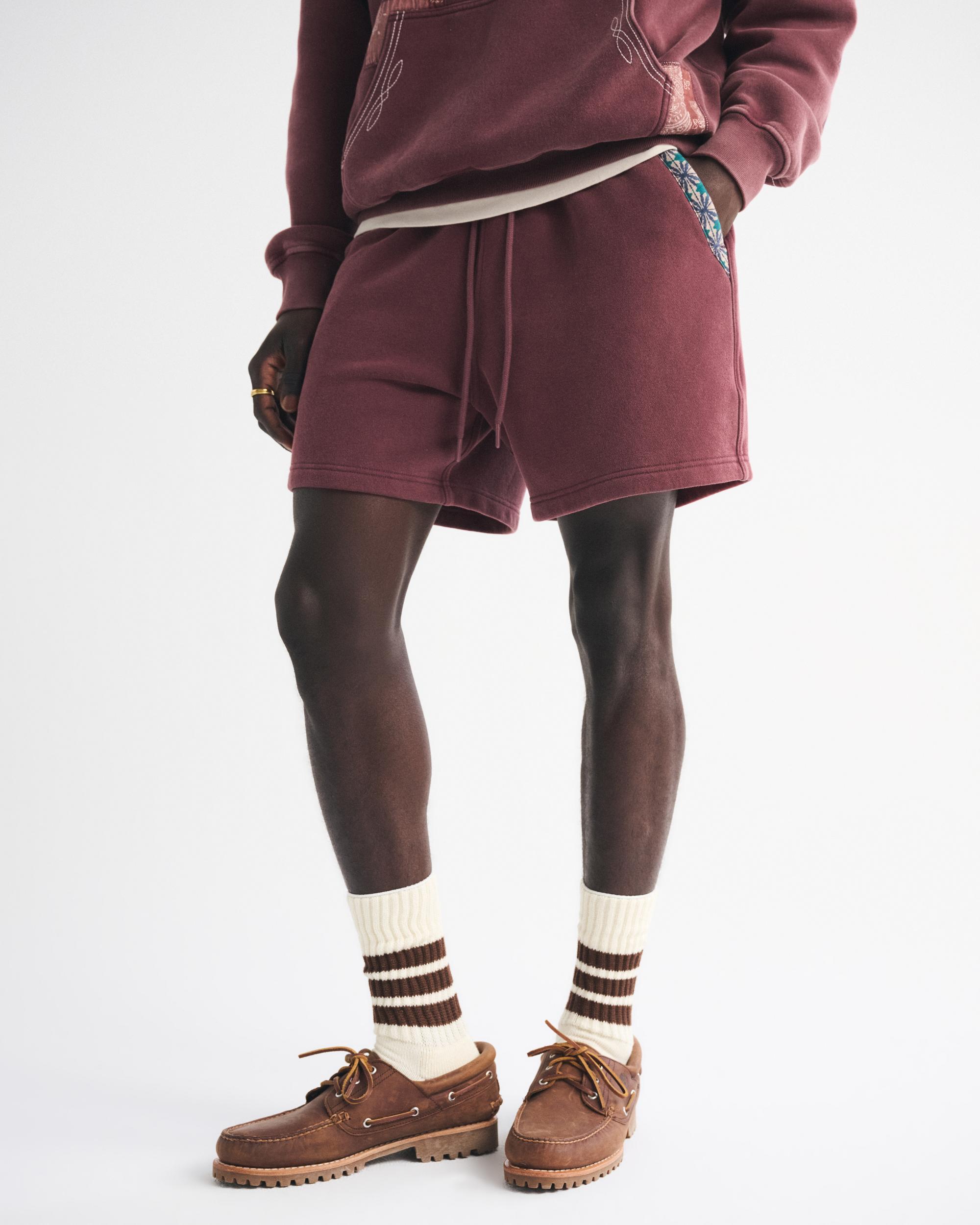 Essential Short Product Image