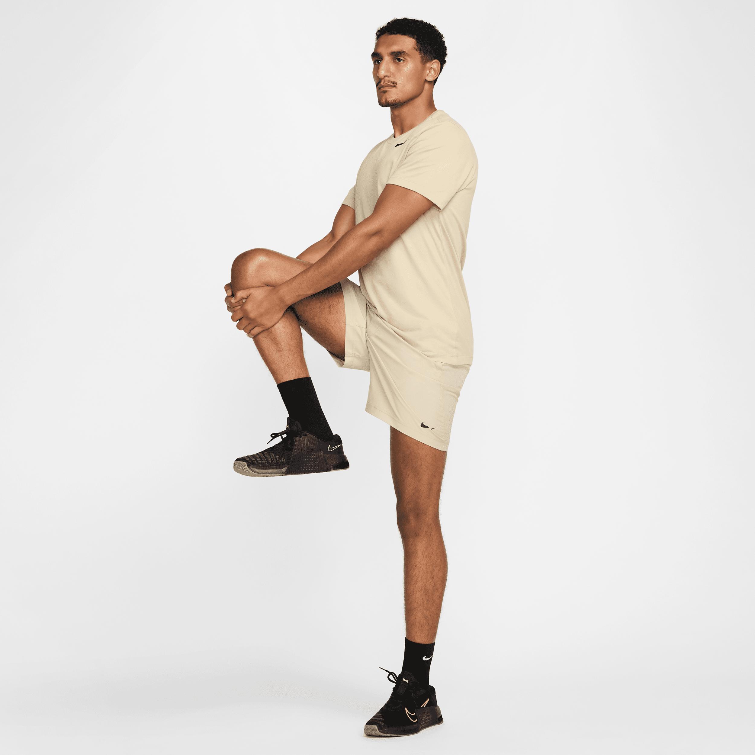 Nike Mens Form Dri-FIT 7 Unlined Versatile Shorts | DV9857-251 Product Image